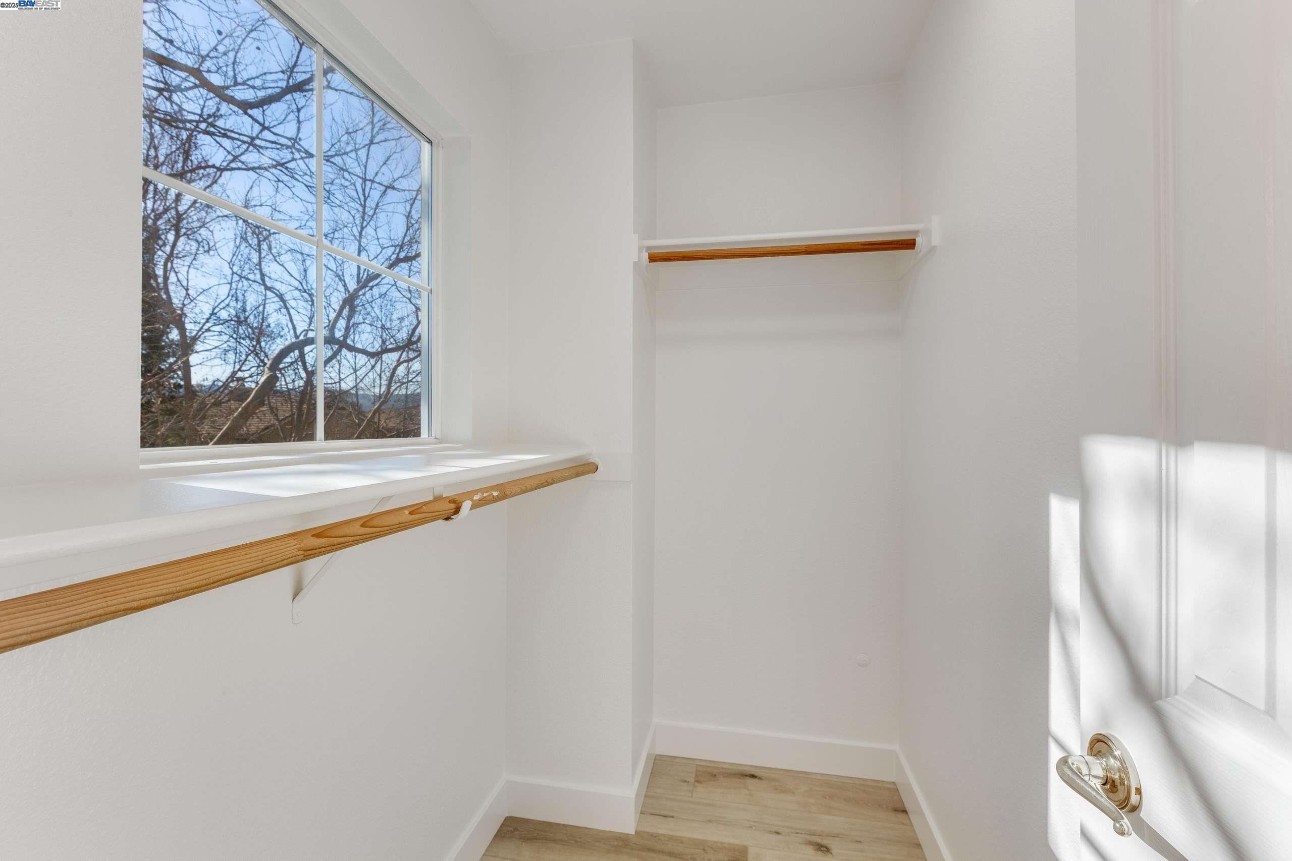 Detail Gallery Image 33 of 50 For 4579 Mangrove Dr, Dublin,  CA 94568 - 3 Beds | 2/1 Baths