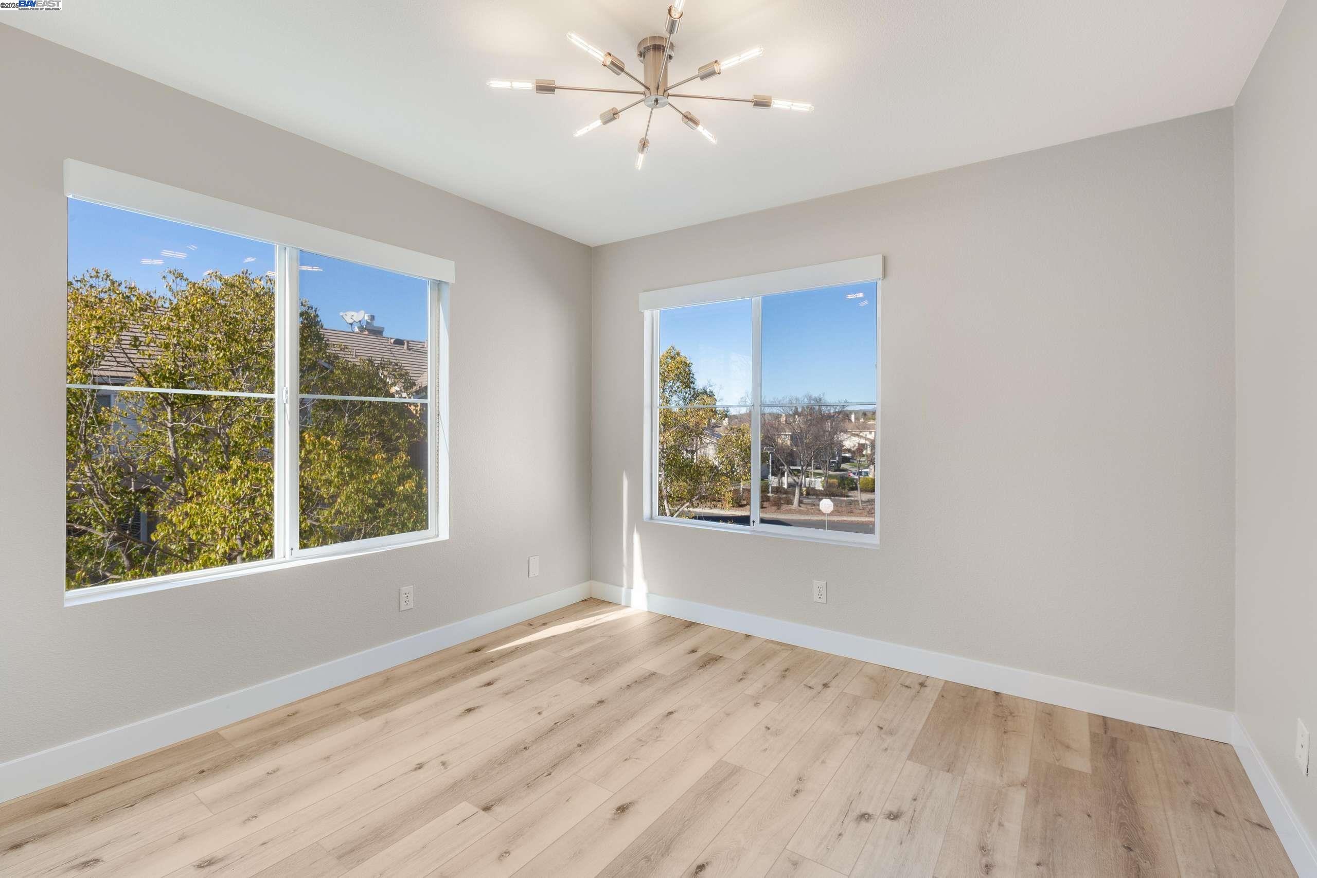 Detail Gallery Image 36 of 50 For 4579 Mangrove Dr, Dublin,  CA 94568 - 3 Beds | 2/1 Baths