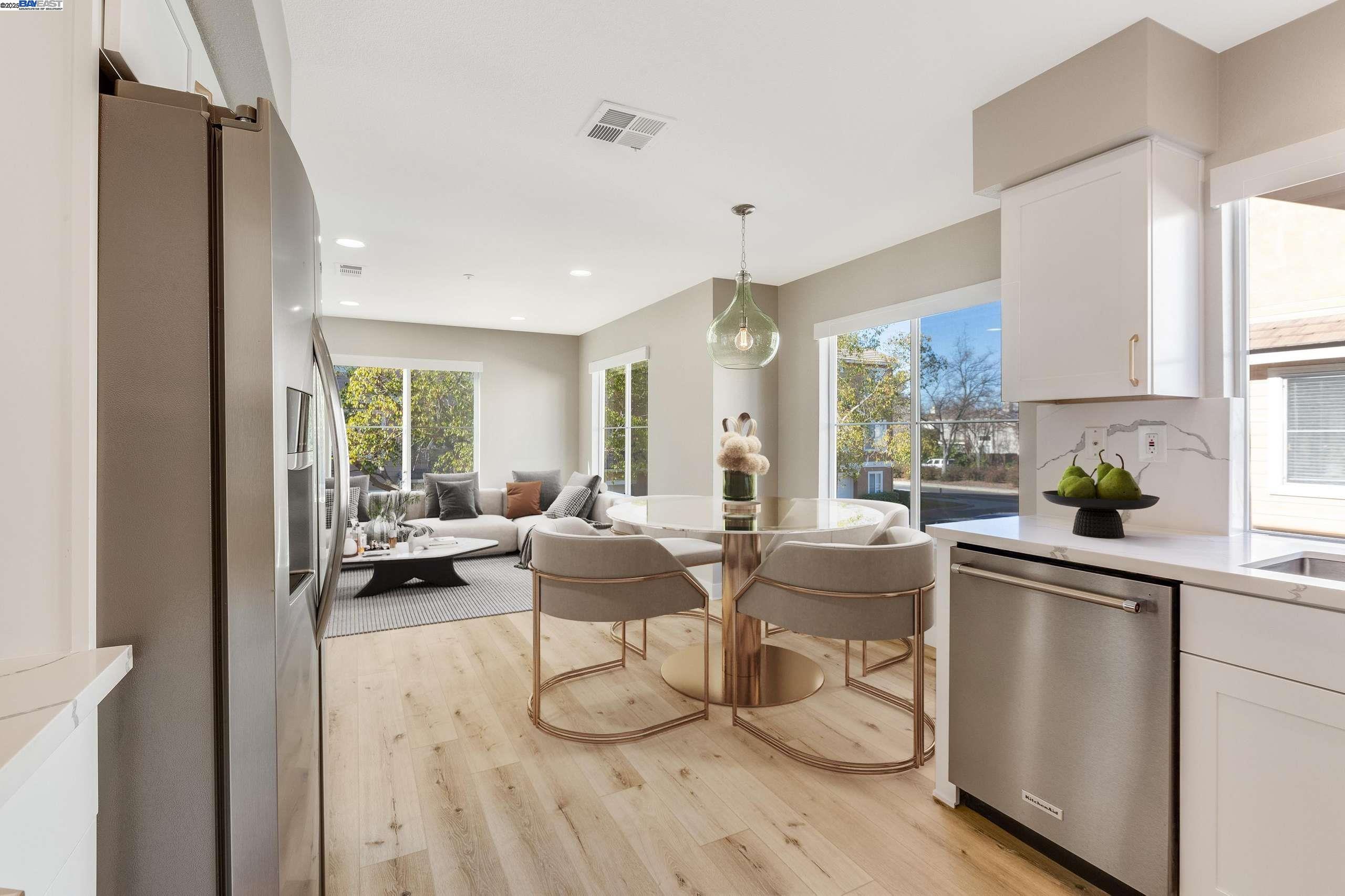 Detail Gallery Image 6 of 50 For 4579 Mangrove Dr, Dublin,  CA 94568 - 3 Beds | 2/1 Baths
