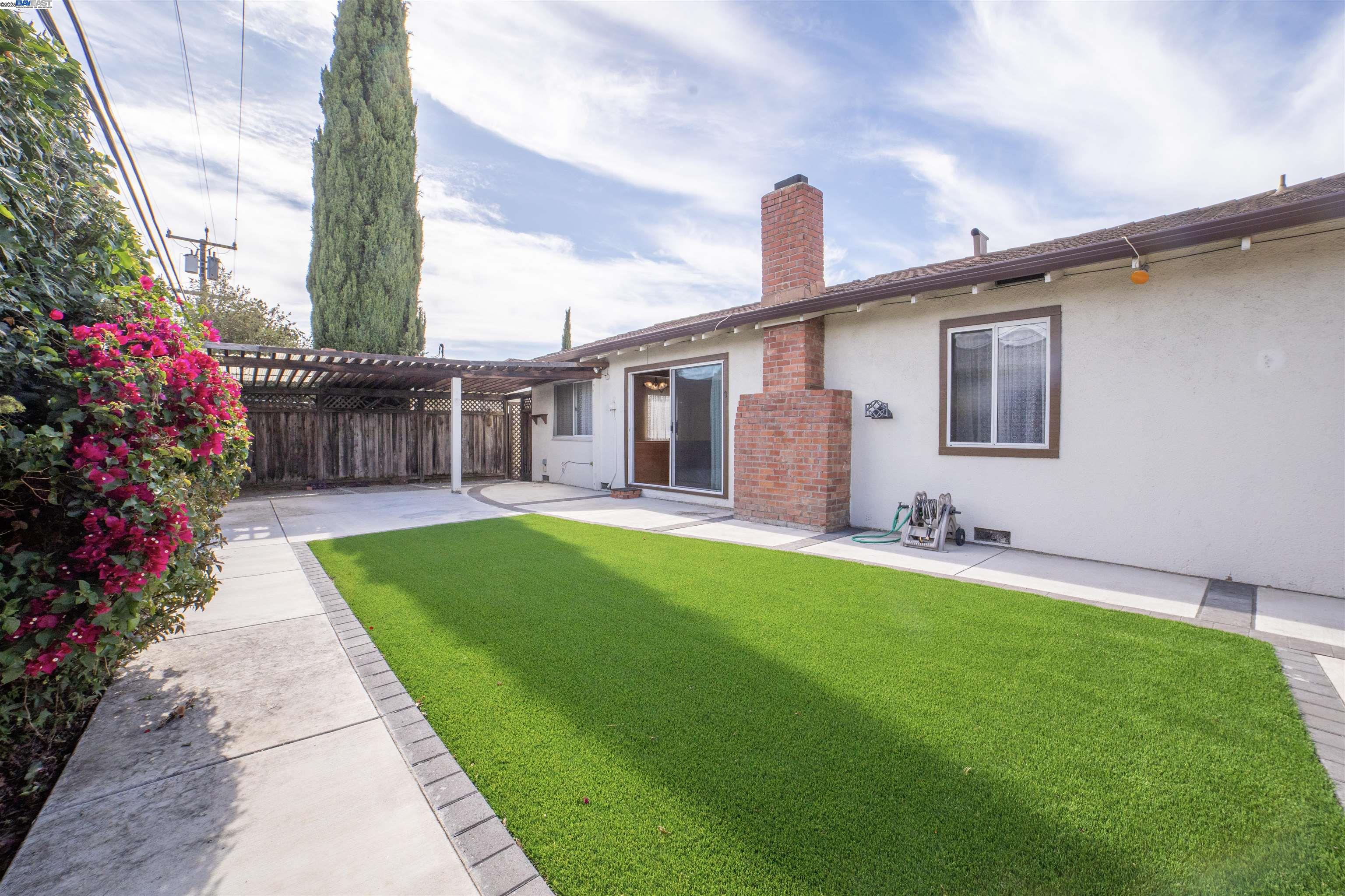 Detail Gallery Image 22 of 26 For 5083 Miramar, San Jose,  CA 95129 - 3 Beds | 2 Baths