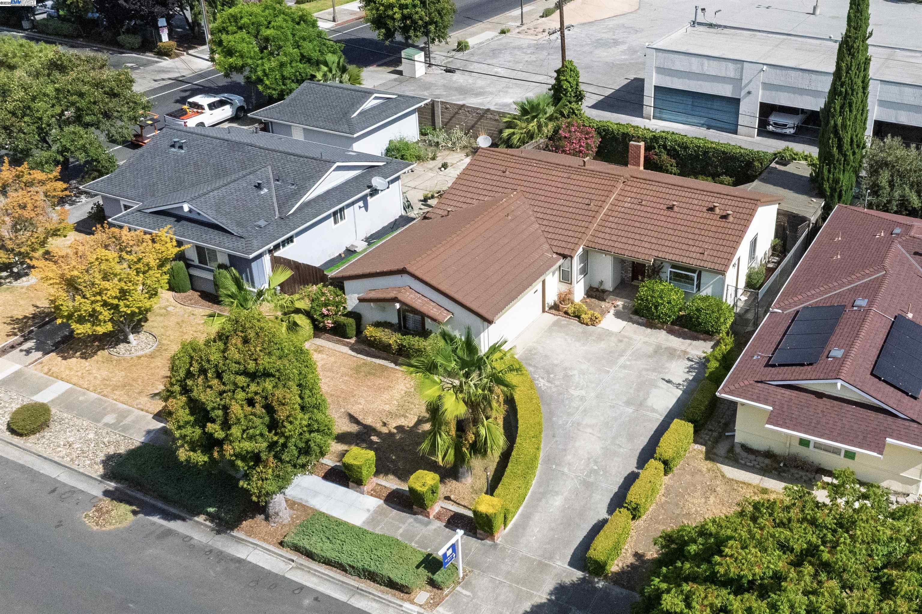 Detail Gallery Image 24 of 26 For 5083 Miramar, San Jose,  CA 95129 - 3 Beds | 2 Baths