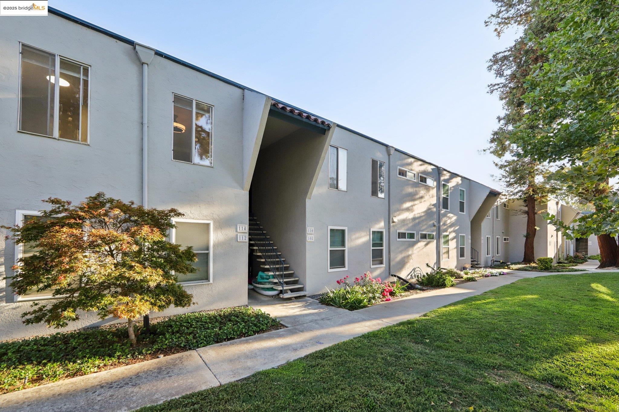Photo #3: 41103778 Listing 