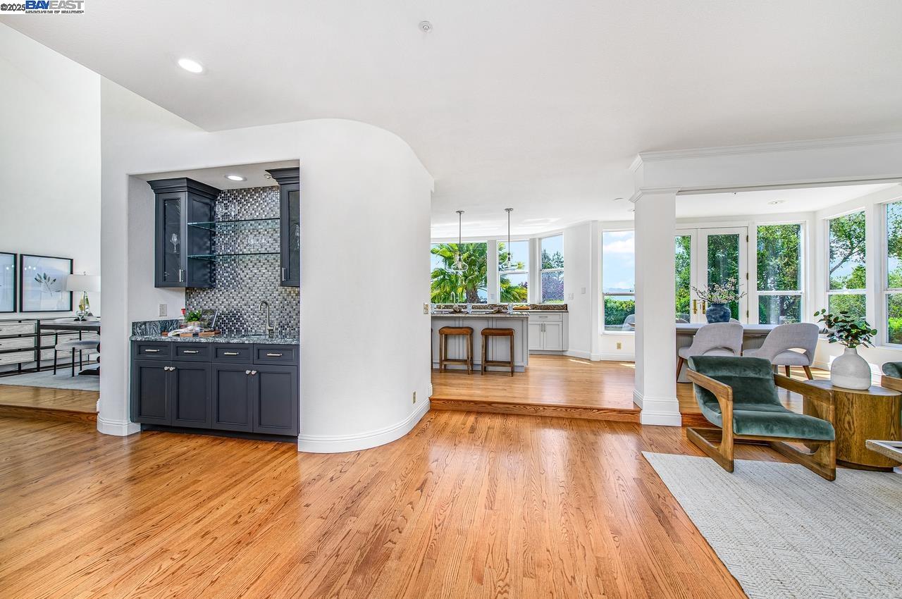 Detail Gallery Image 26 of 60 For 3650 Locke Ct, Pleasanton,  CA 94566 - 5 Beds | 3/1 Baths