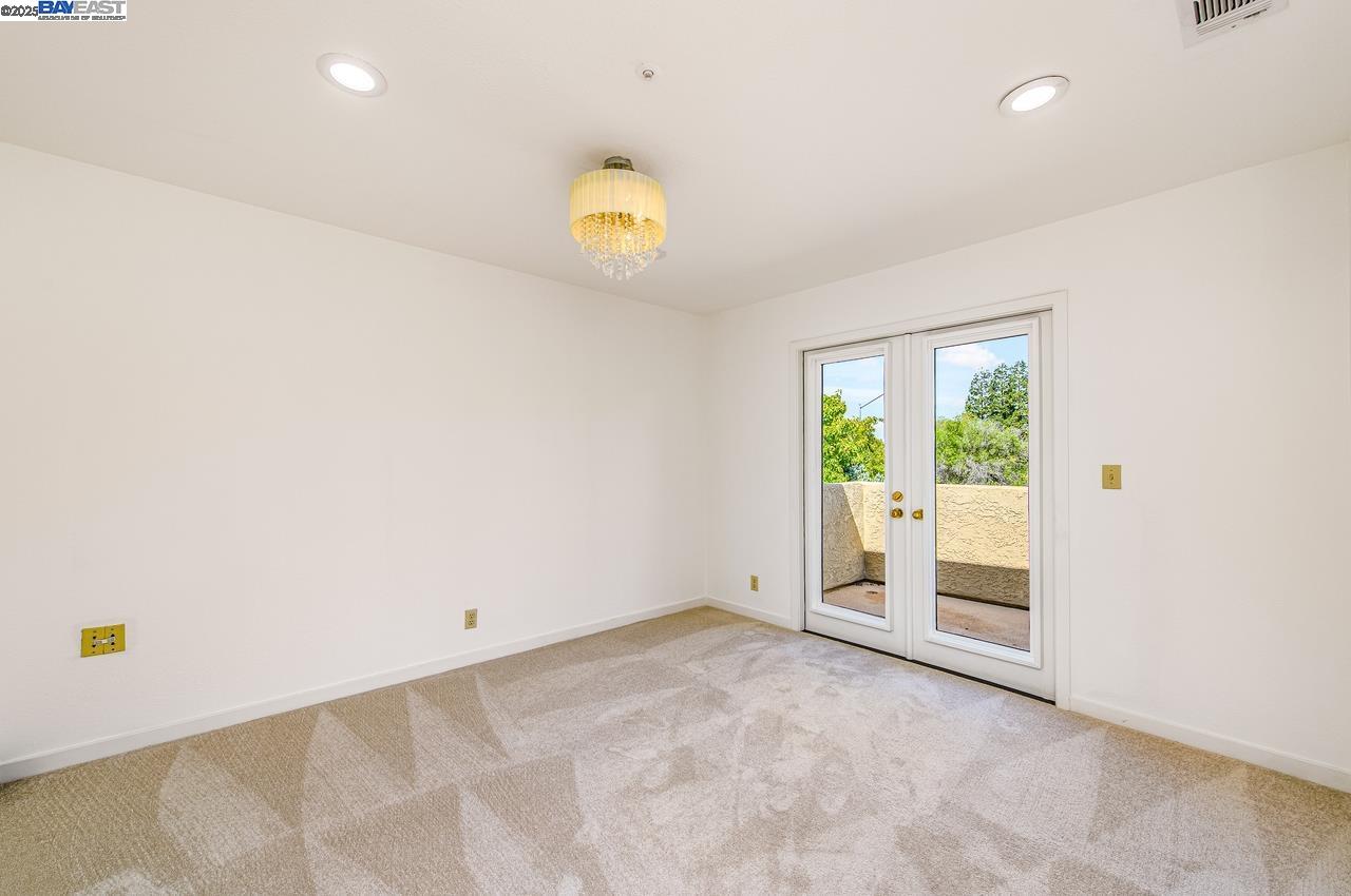 Detail Gallery Image 44 of 60 For 3650 Locke Ct, Pleasanton,  CA 94566 - 5 Beds | 3/1 Baths