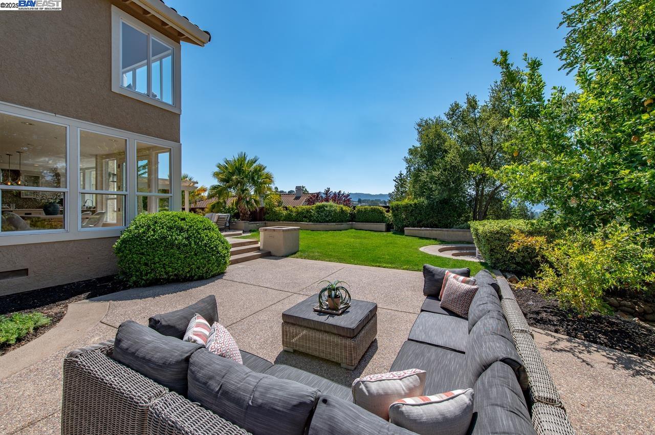 Detail Gallery Image 57 of 60 For 3650 Locke Ct, Pleasanton,  CA 94566 - 5 Beds | 3/1 Baths