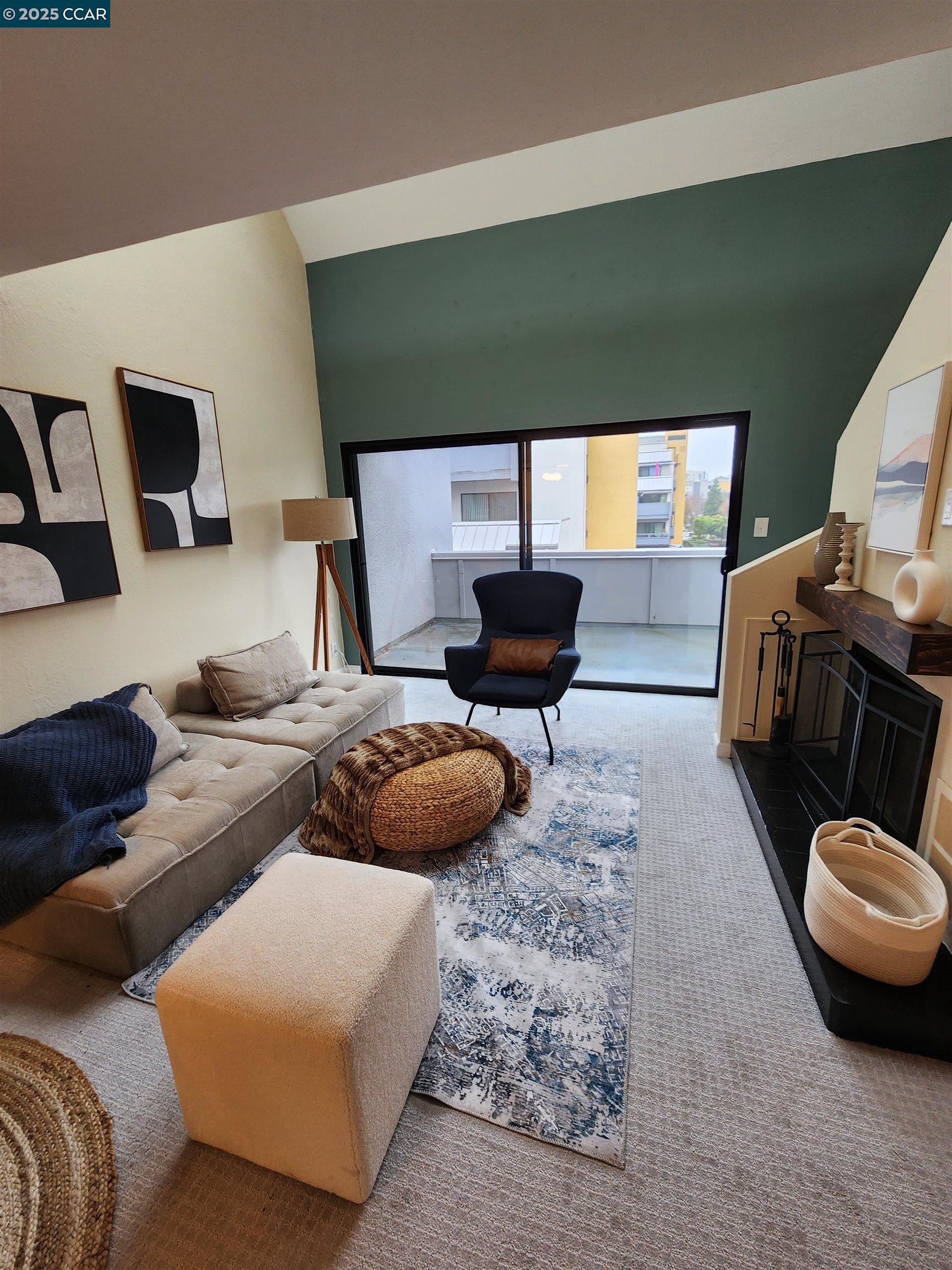Detail Gallery Image 11 of 28 For 3 Embarcadero #233,  Oakland,  CA 94607 - 1 Beds | 1/1 Baths