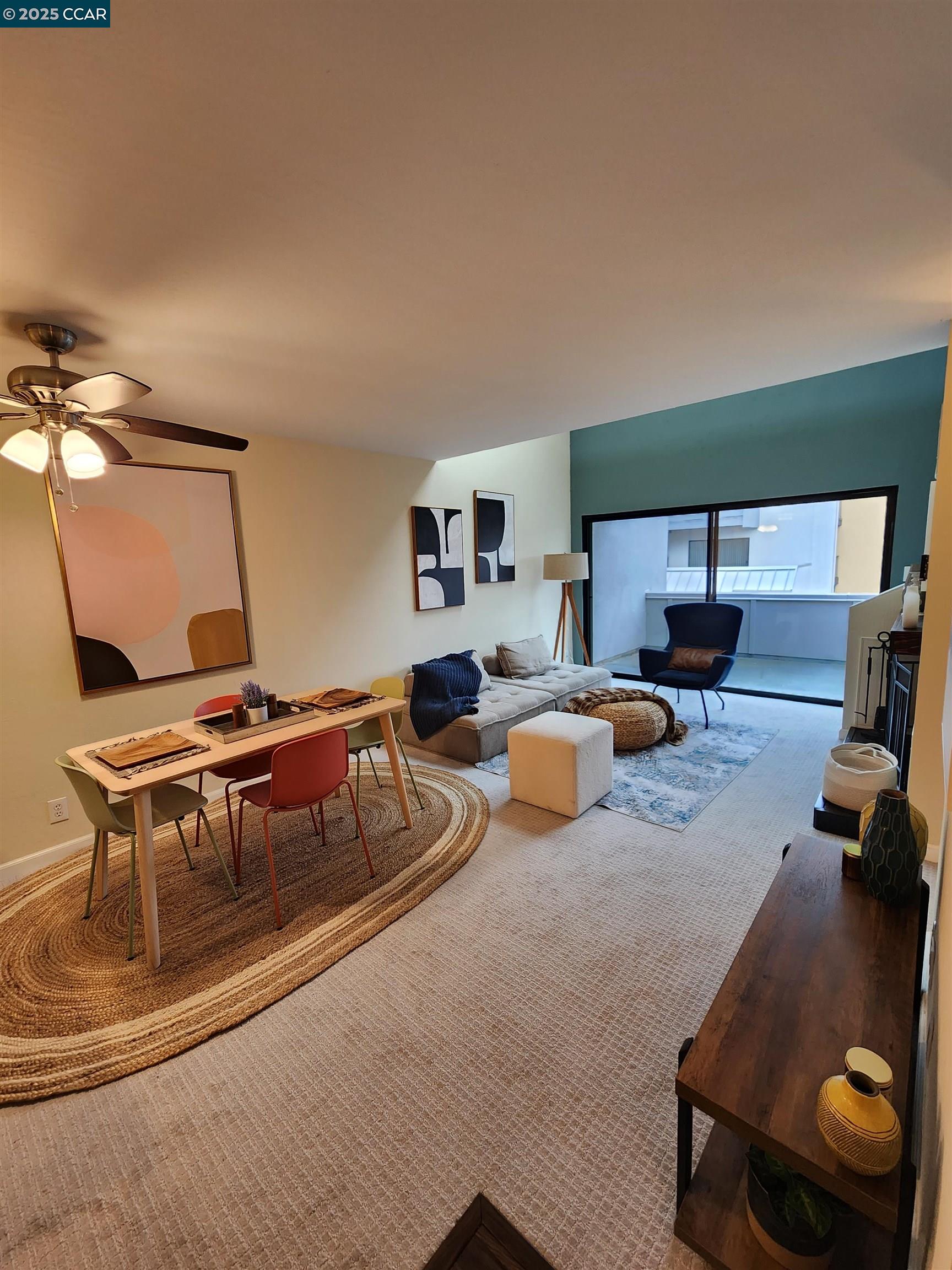 Detail Gallery Image 8 of 28 For 3 Embarcadero #233,  Oakland,  CA 94607 - 1 Beds | 1/1 Baths