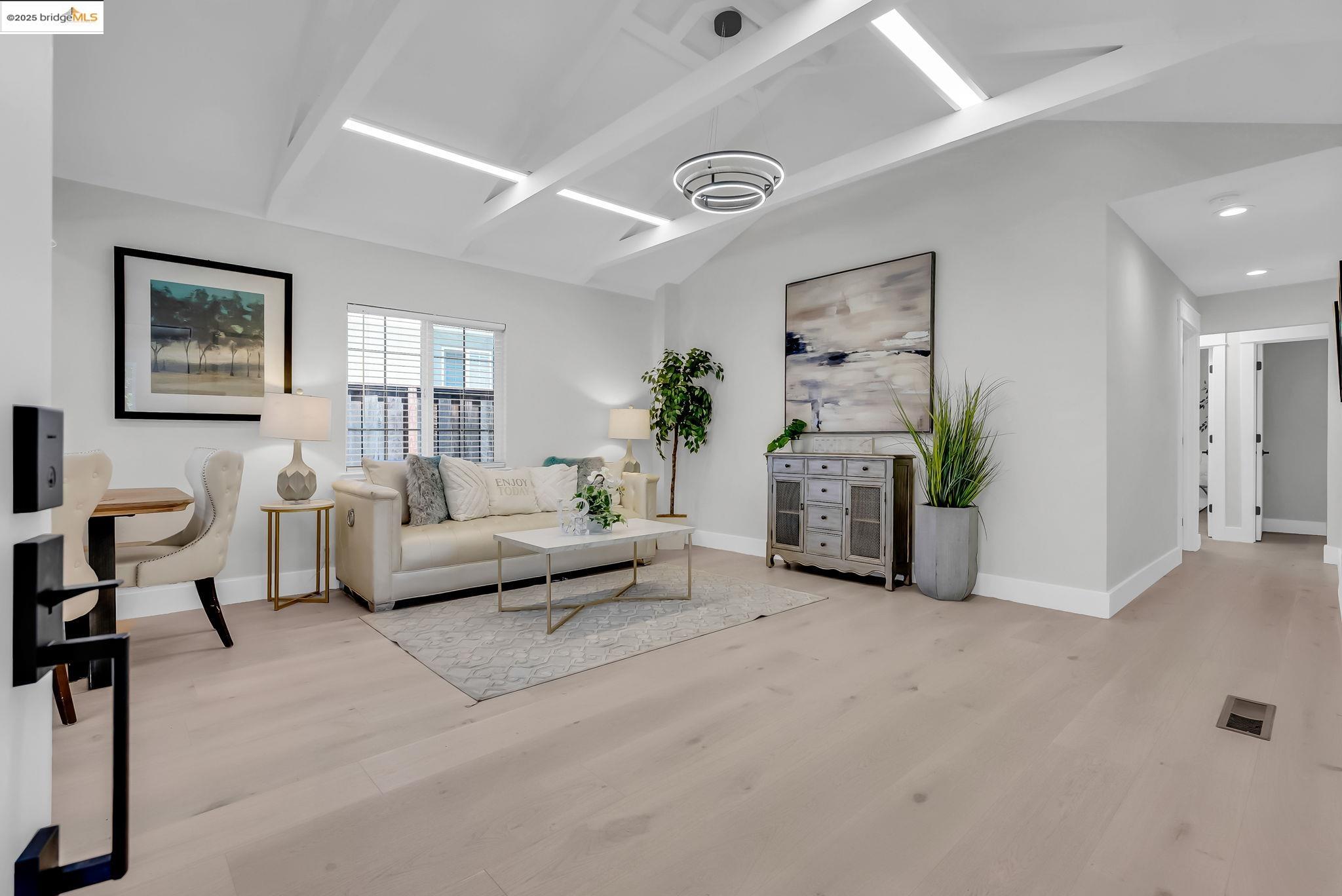 Detail Gallery Image 41 of 59 For 19792 Stanton Ave, Castro Valley,  CA 94546 - 3 Beds | 1/1 Baths