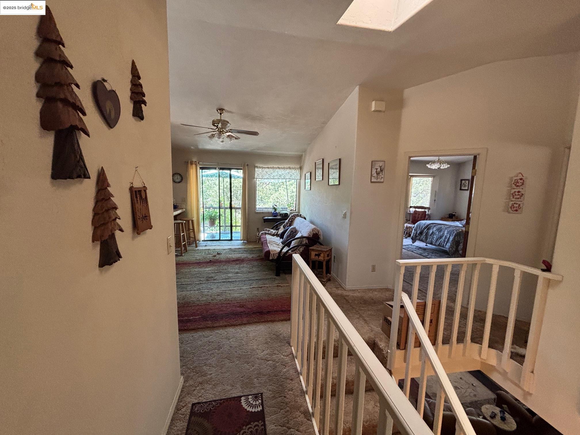 Detail Gallery Image 3 of 33 For 19940 Deerbrush Ct., Groveland,  CA 95321-9414 - 3 Beds | 2 Baths