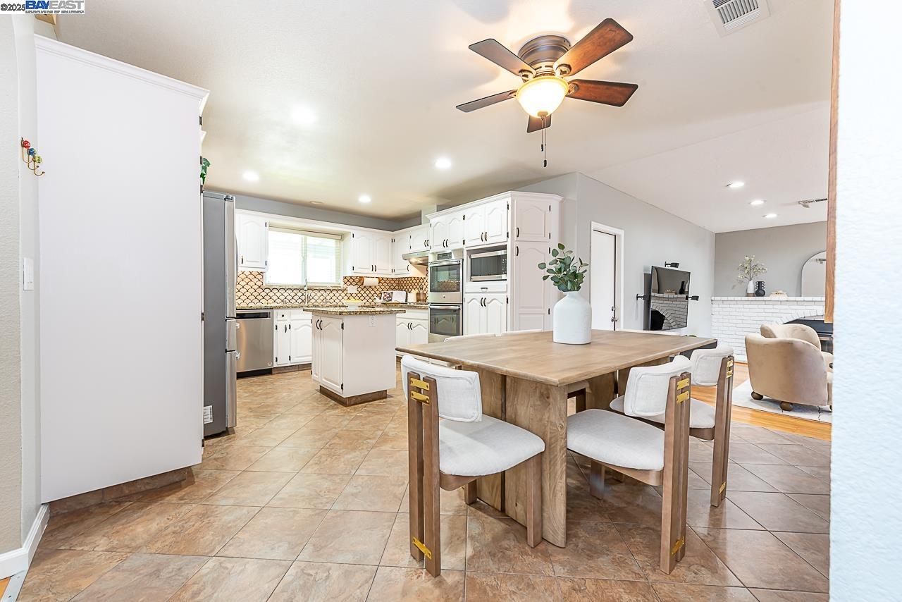 Detail Gallery Image 16 of 57 For 4732 Loretta Way, Union City,  CA 94587 - 3 Beds | 2 Baths