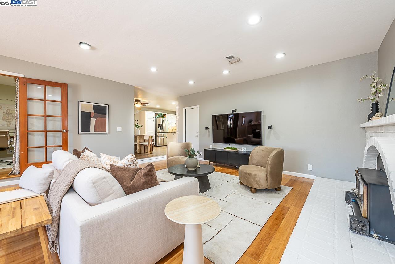 Detail Gallery Image 26 of 57 For 4732 Loretta Way, Union City,  CA 94587 - 3 Beds | 2 Baths