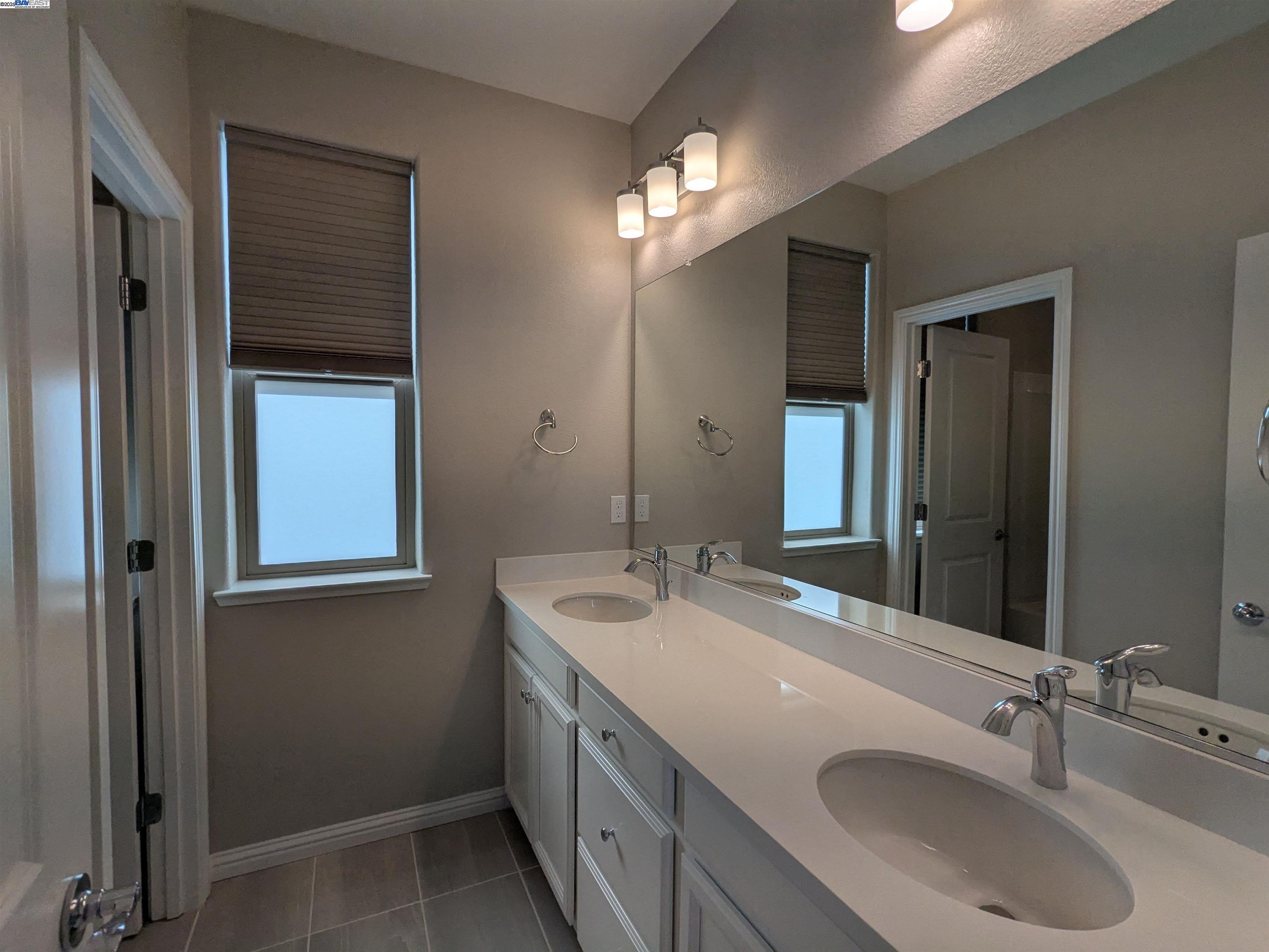 Detail Gallery Image 27 of 43 For 5840 Virtual Ln, San Jose,  CA 95119 - 4 Beds | 3/1 Baths