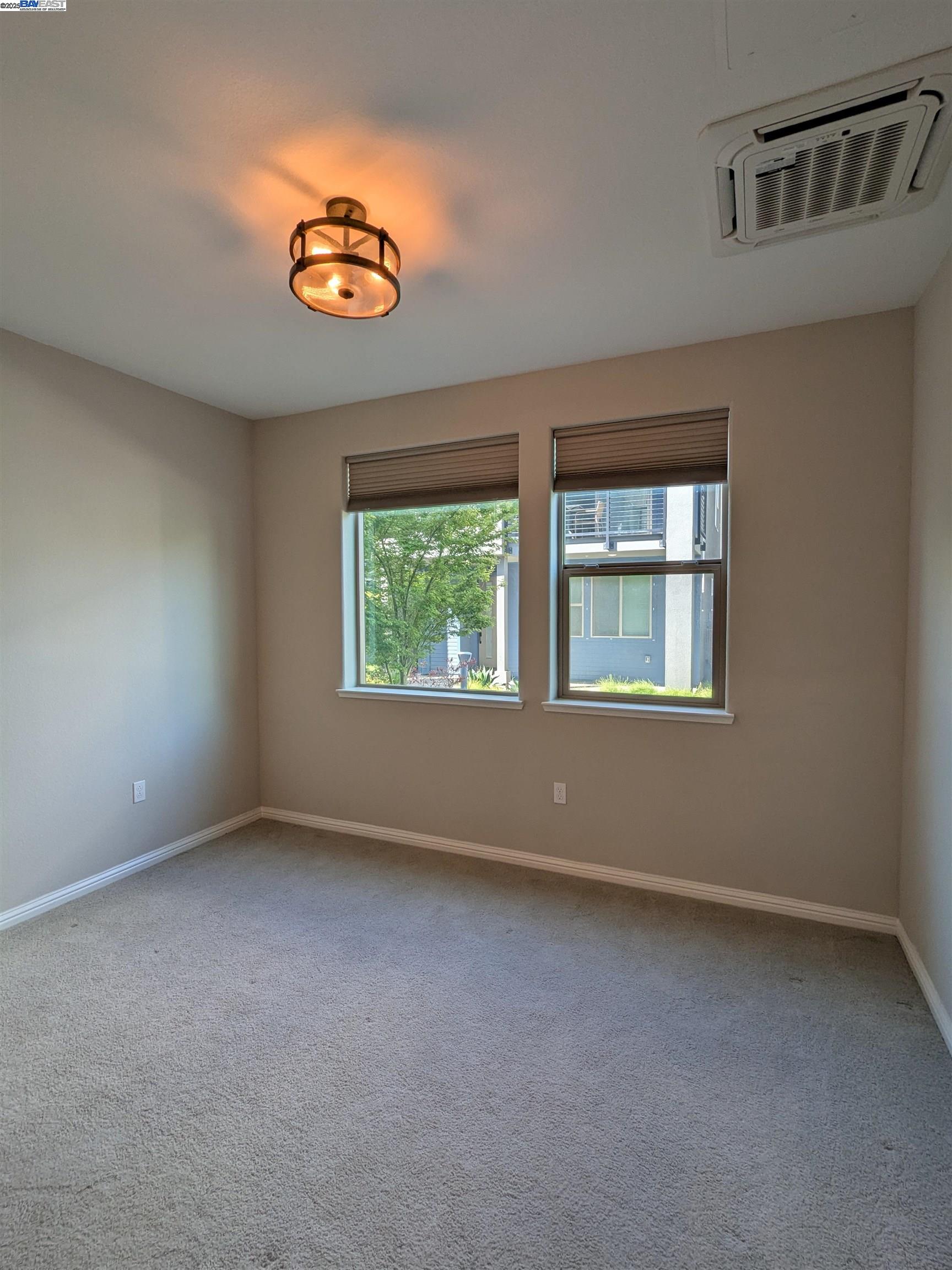 Detail Gallery Image 32 of 43 For 5840 Virtual Ln, San Jose,  CA 95119 - 4 Beds | 3/1 Baths