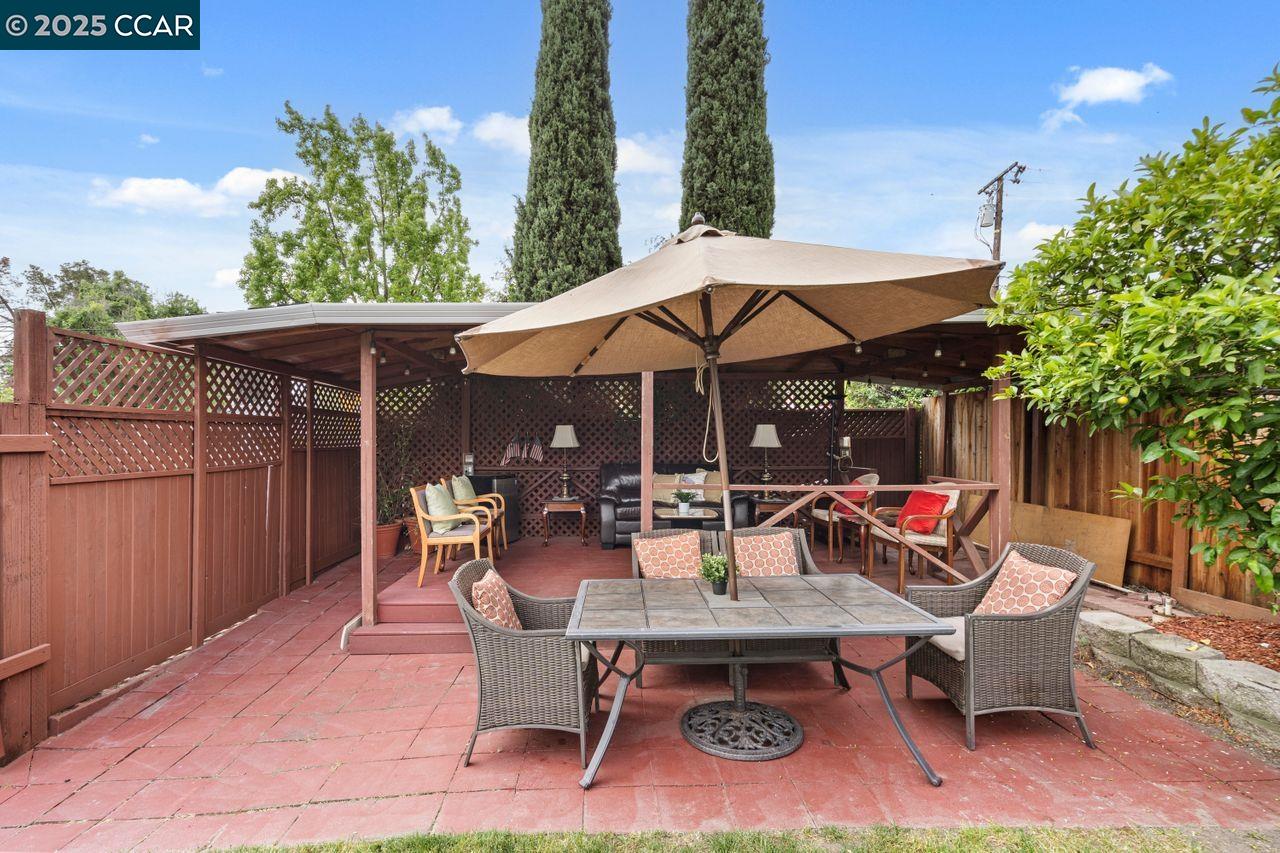 Detail Gallery Image 36 of 48 For 2401 Casa Way, Walnut Creek,  CA 94597 - 4 Beds | 3 Baths