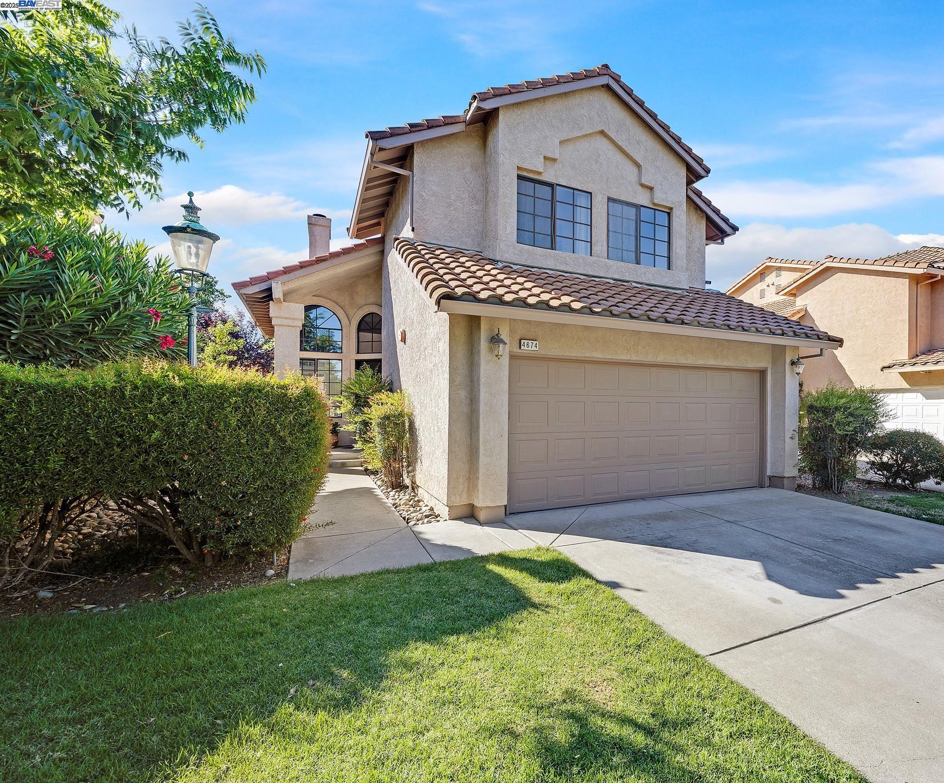 Detail Gallery Image 2 of 29 For 4674 Kimberley Cmn, Livermore,  CA 94550 - 3 Beds | 2/1 Baths
