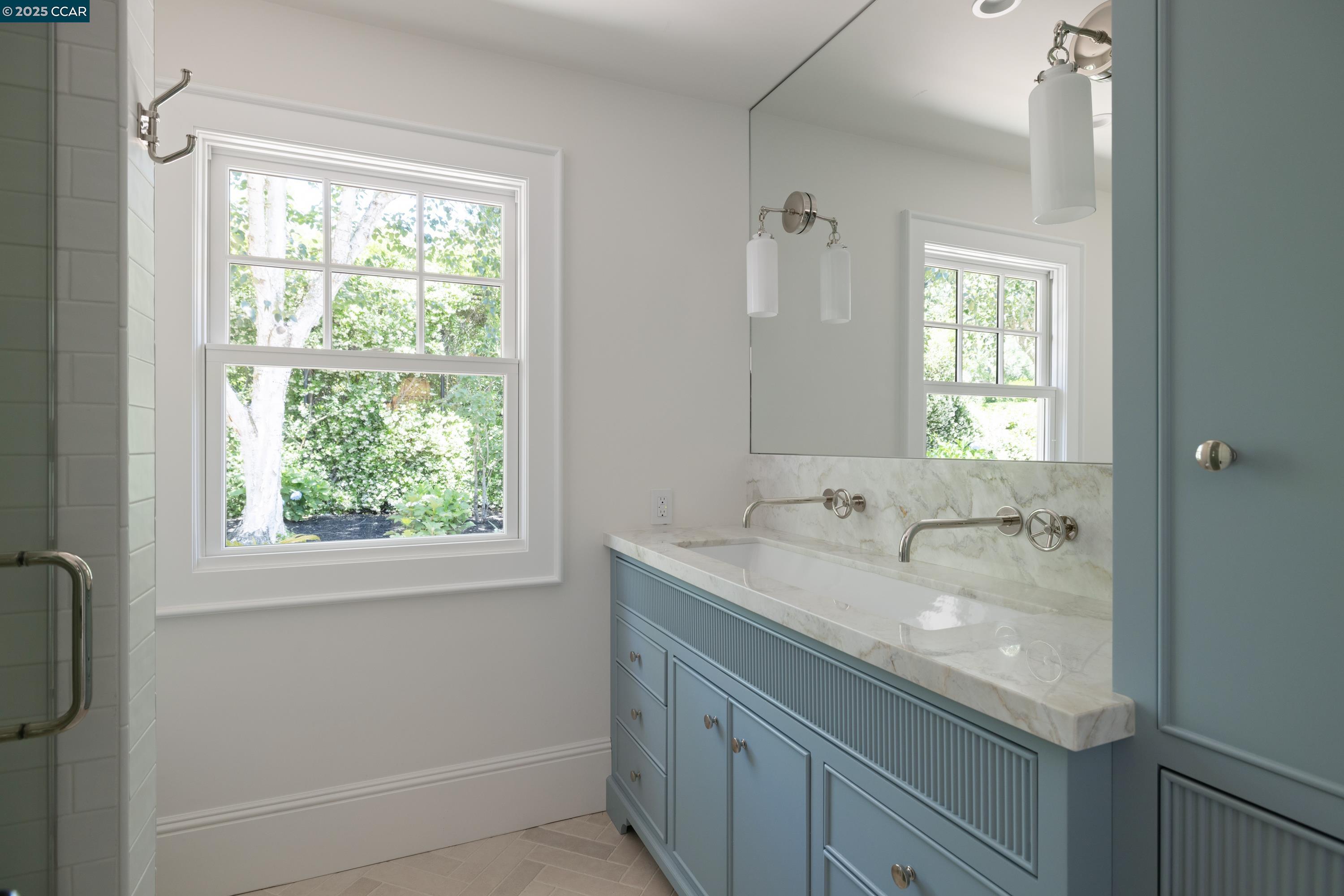 Detail Gallery Image 25 of 59 For 3828 Happy Valley Road, Lafayette,  CA 94549 - 5 Beds | 6/1 Baths