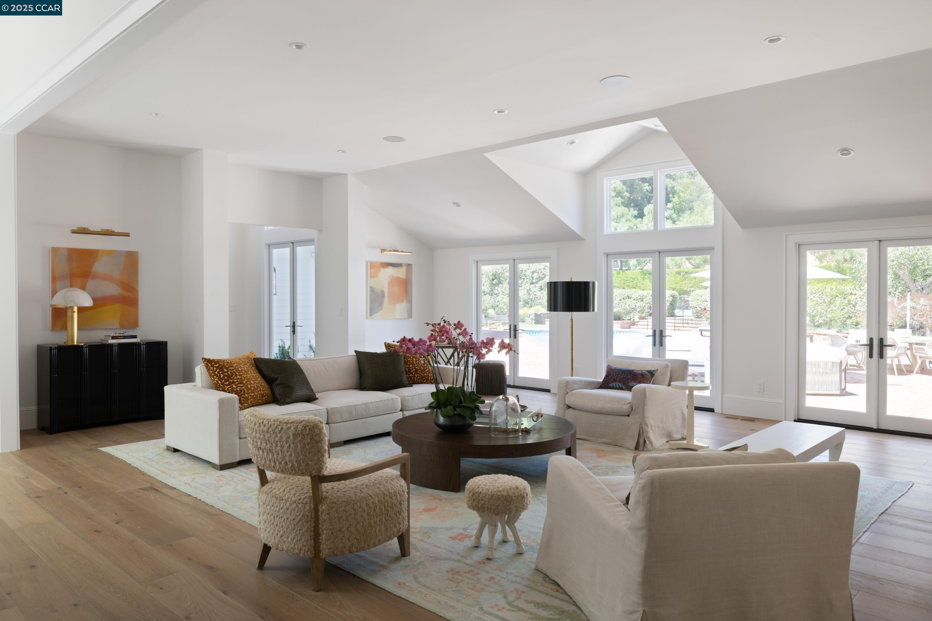 Detail Gallery Image 6 of 59 For 3828 Happy Valley Road, Lafayette,  CA 94549 - 5 Beds | 6/1 Baths