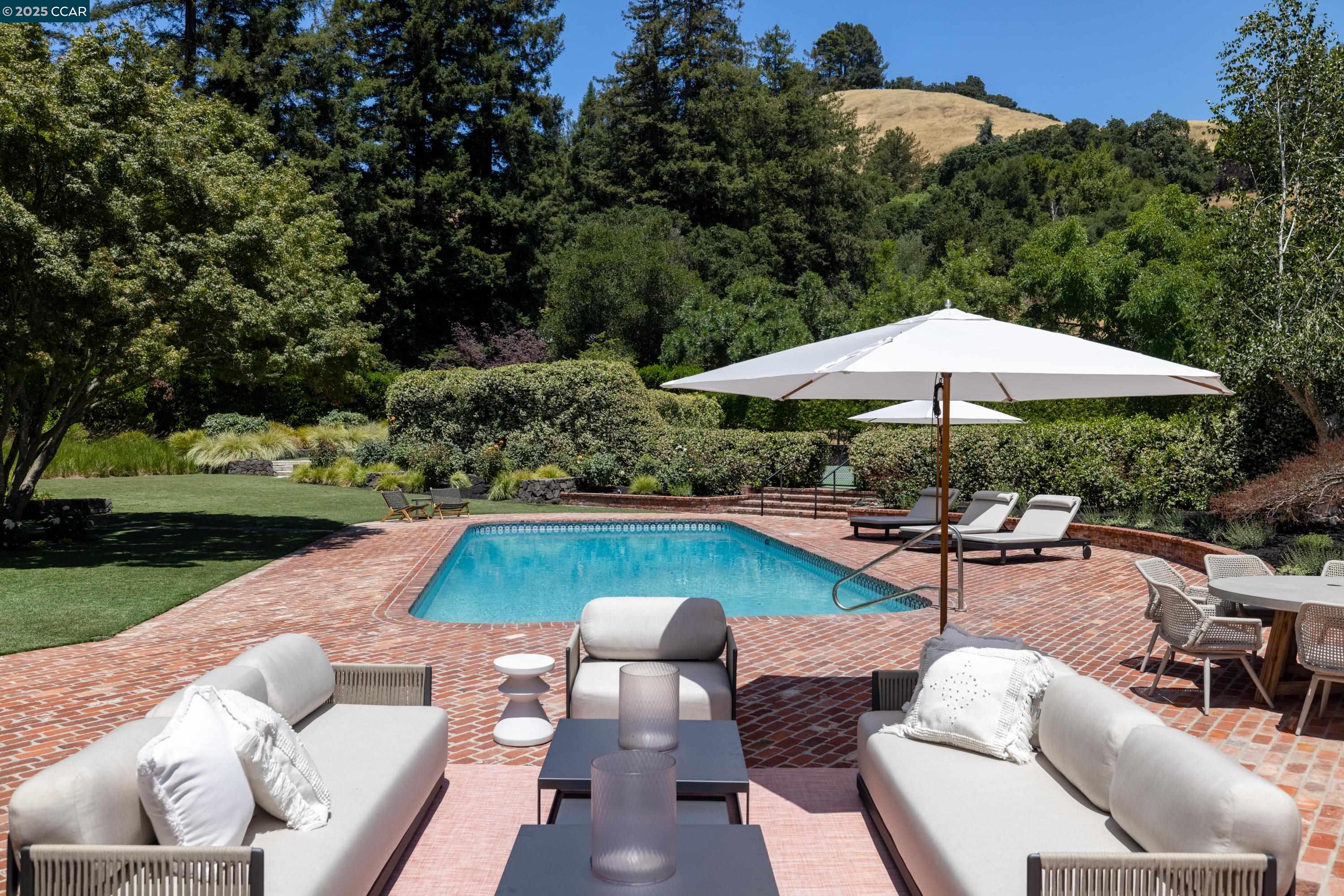 Detail Gallery Image 51 of 59 For 3828 Happy Valley Road, Lafayette,  CA 94549 - 5 Beds | 6/1 Baths