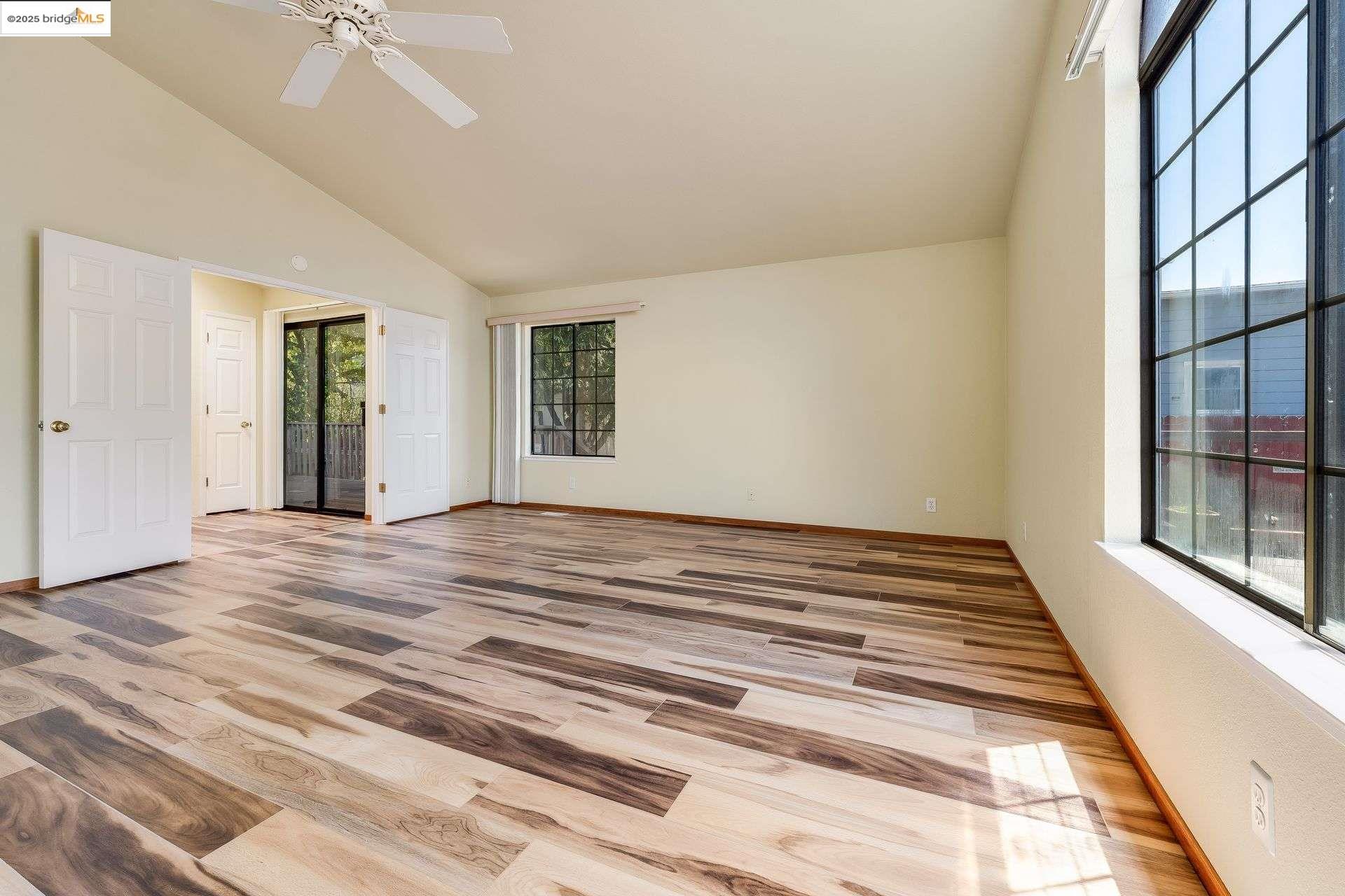Detail Gallery Image 15 of 26 For 5312 Clinton Ave, Richmond,  CA 94805 - 3 Beds | 2/1 Baths