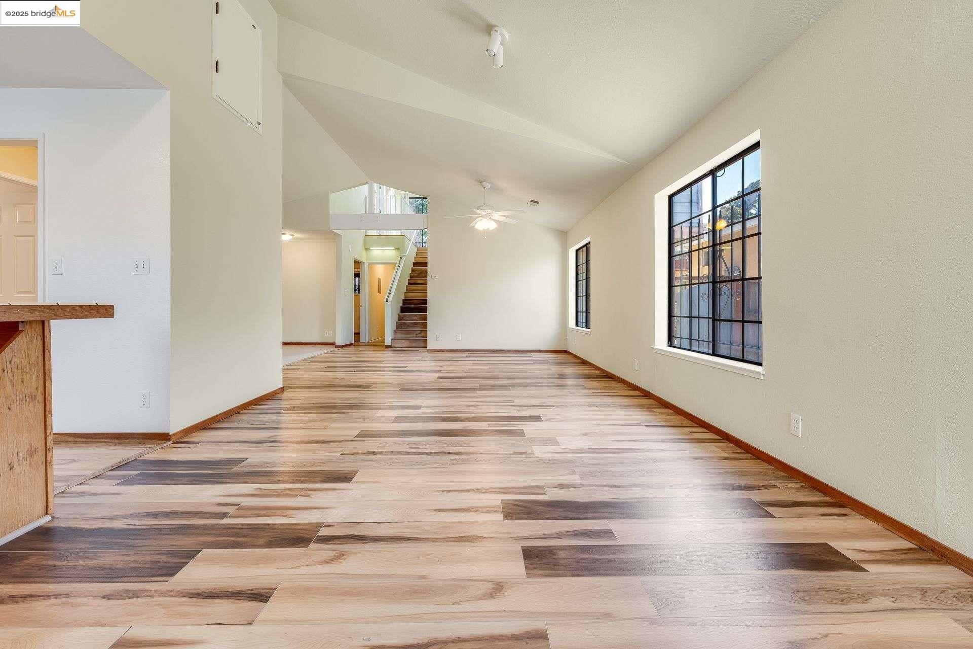 Detail Gallery Image 17 of 26 For 5312 Clinton Ave, Richmond,  CA 94805 - 3 Beds | 2/1 Baths