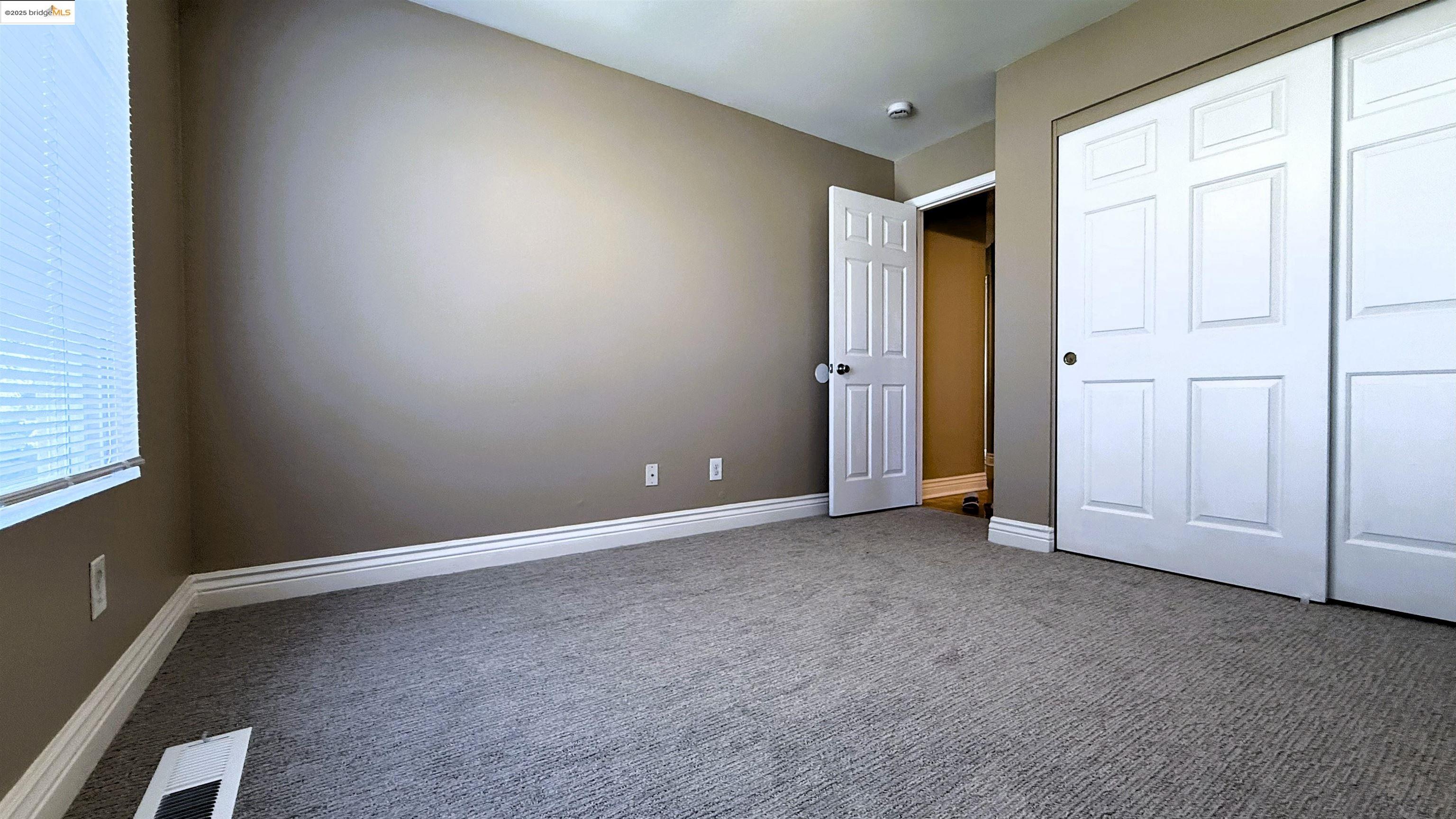 Detail Gallery Image 27 of 31 For 4522 Rock Island Dr, Antioch,  CA 94509 - 4 Beds | 2/1 Baths
