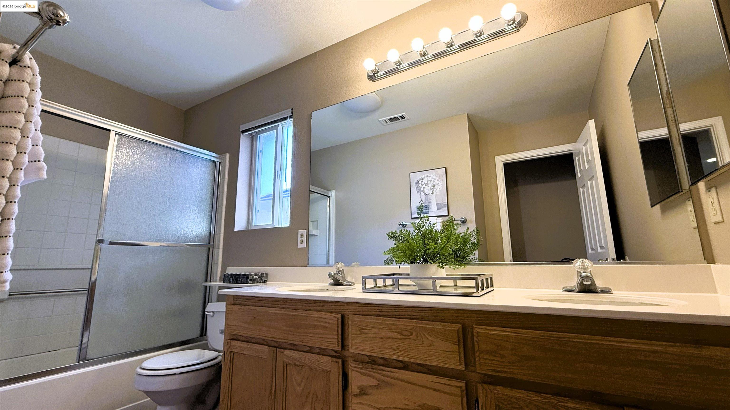 Detail Gallery Image 28 of 31 For 4522 Rock Island Dr, Antioch,  CA 94509 - 4 Beds | 2/1 Baths