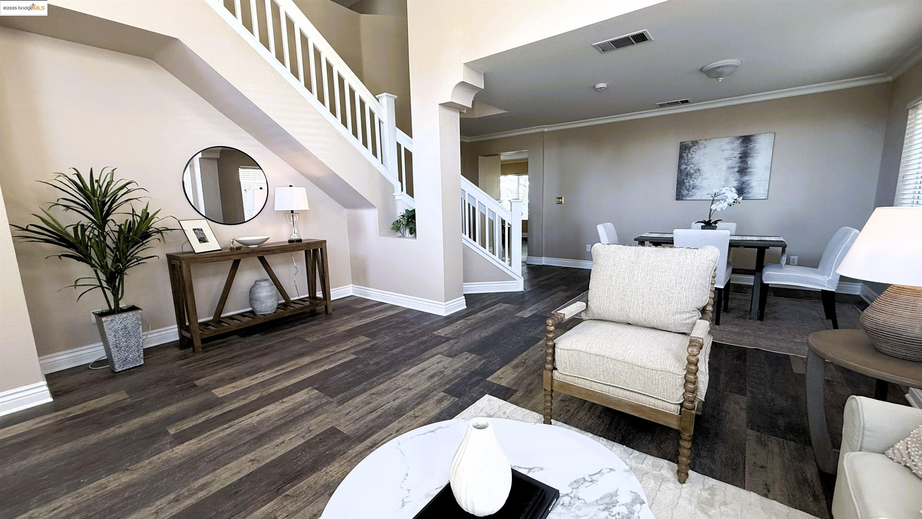 Detail Gallery Image 5 of 31 For 4522 Rock Island Dr, Antioch,  CA 94509 - 4 Beds | 2/1 Baths