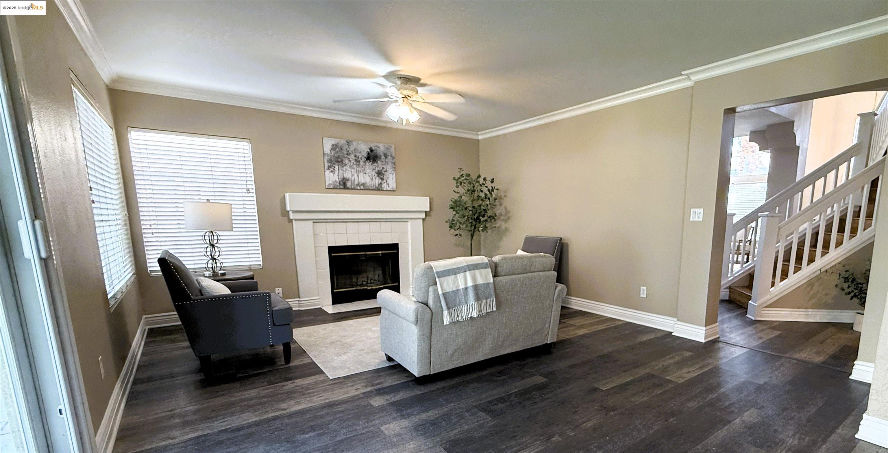 Detail Gallery Image 8 of 31 For 4522 Rock Island Dr, Antioch,  CA 94509 - 4 Beds | 2/1 Baths