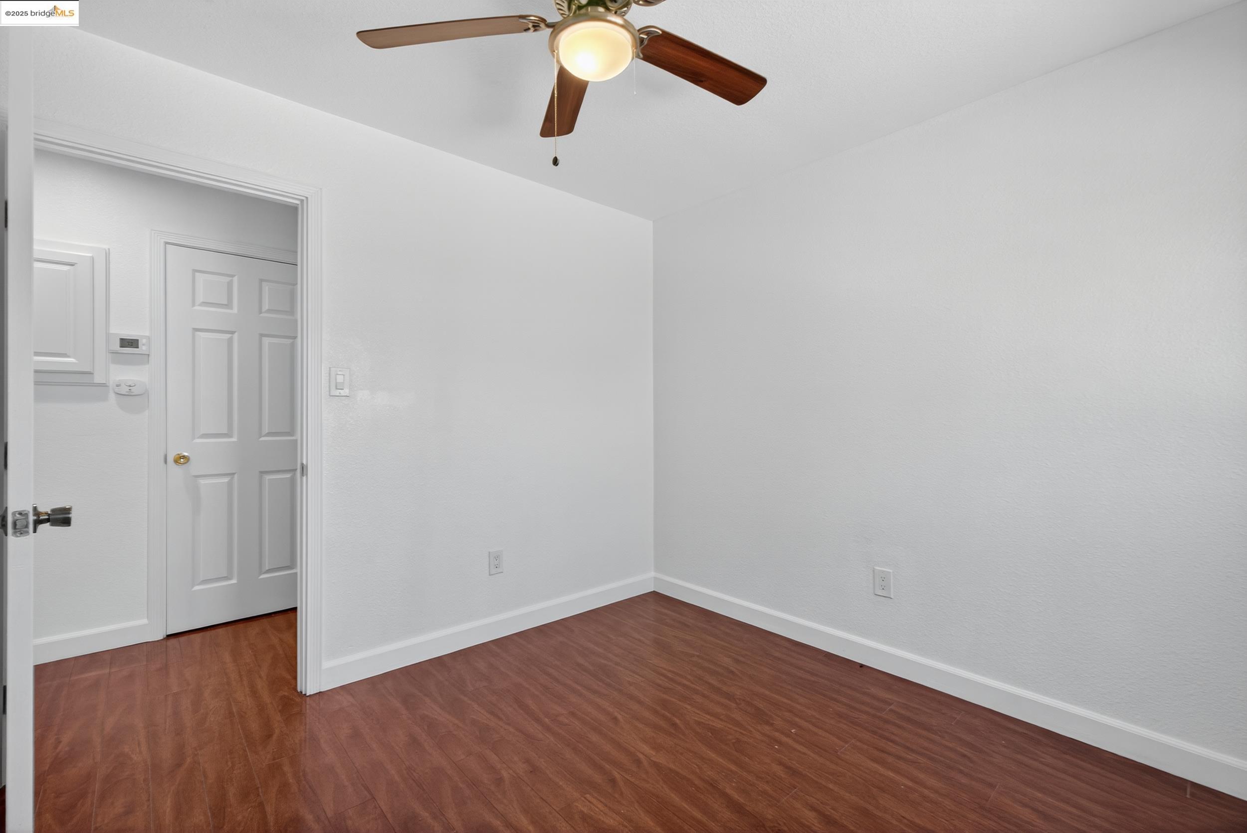 Detail Gallery Image 25 of 35 For 266 Warren Way, Pittsburg,  CA 94565 - 3 Beds | 1 Baths