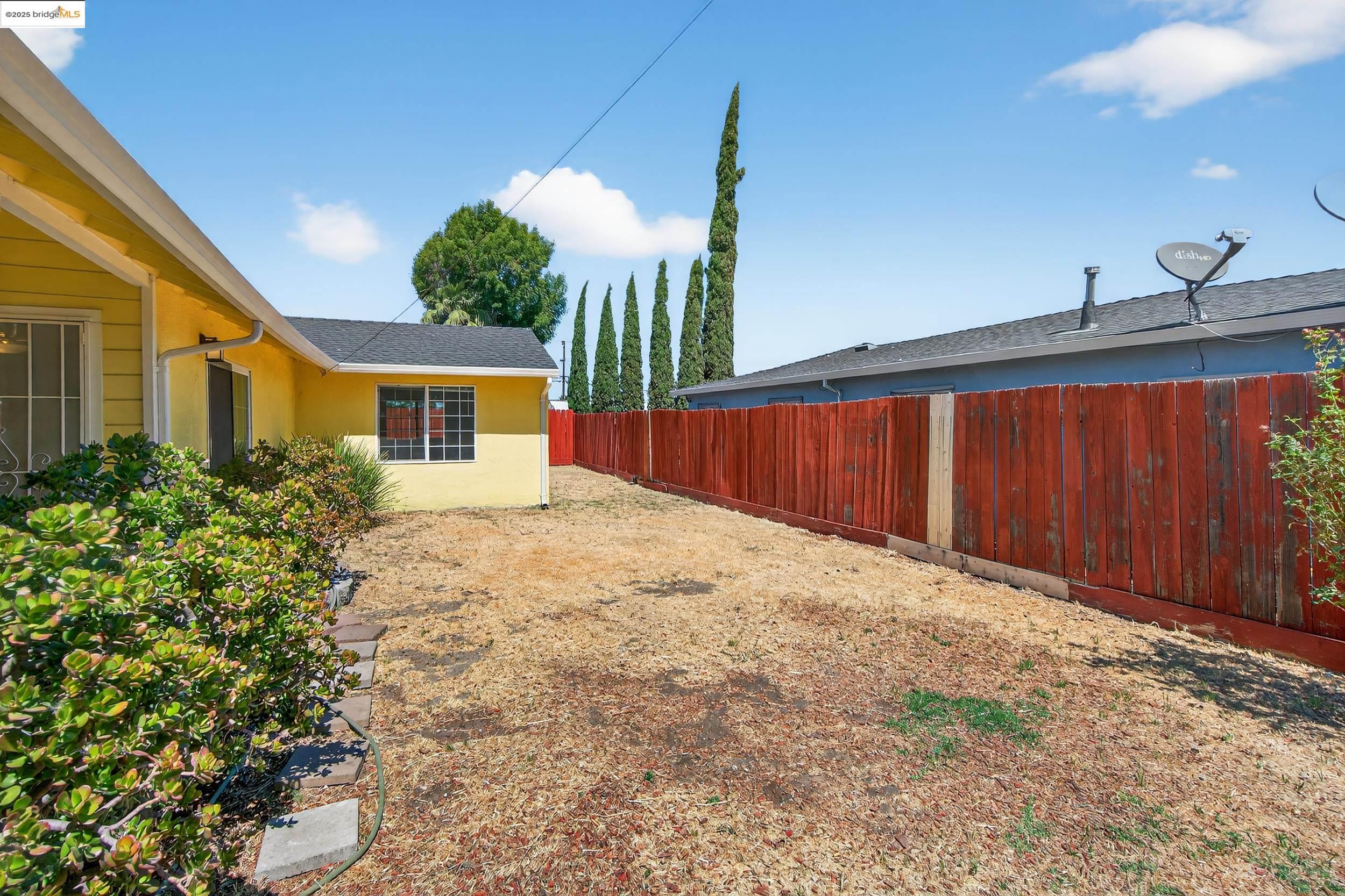 Detail Gallery Image 35 of 35 For 266 Warren Way, Pittsburg,  CA 94565 - 3 Beds | 1 Baths