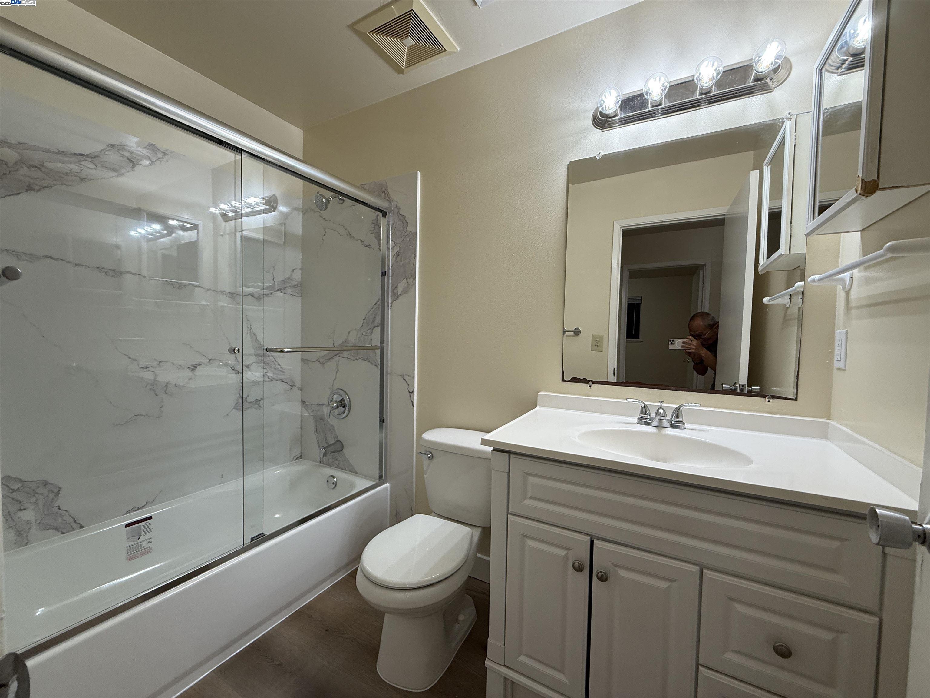 Detail Gallery Image 12 of 21 For 1420 Primrose Way, Cupertino,  CA 95014 - 3 Beds | 2 Baths