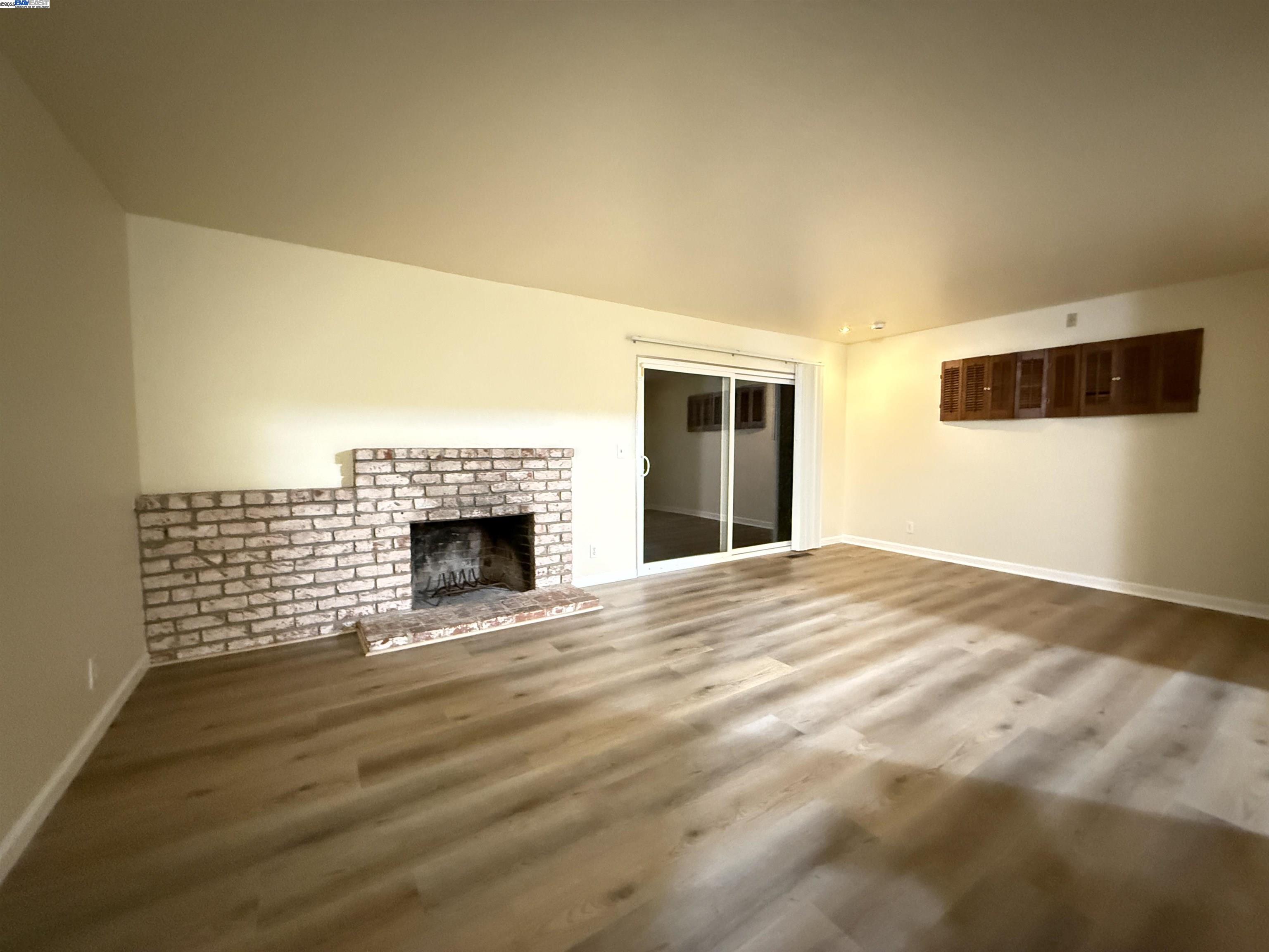 Detail Gallery Image 3 of 21 For 1420 Primrose Way, Cupertino,  CA 95014 - 3 Beds | 2 Baths