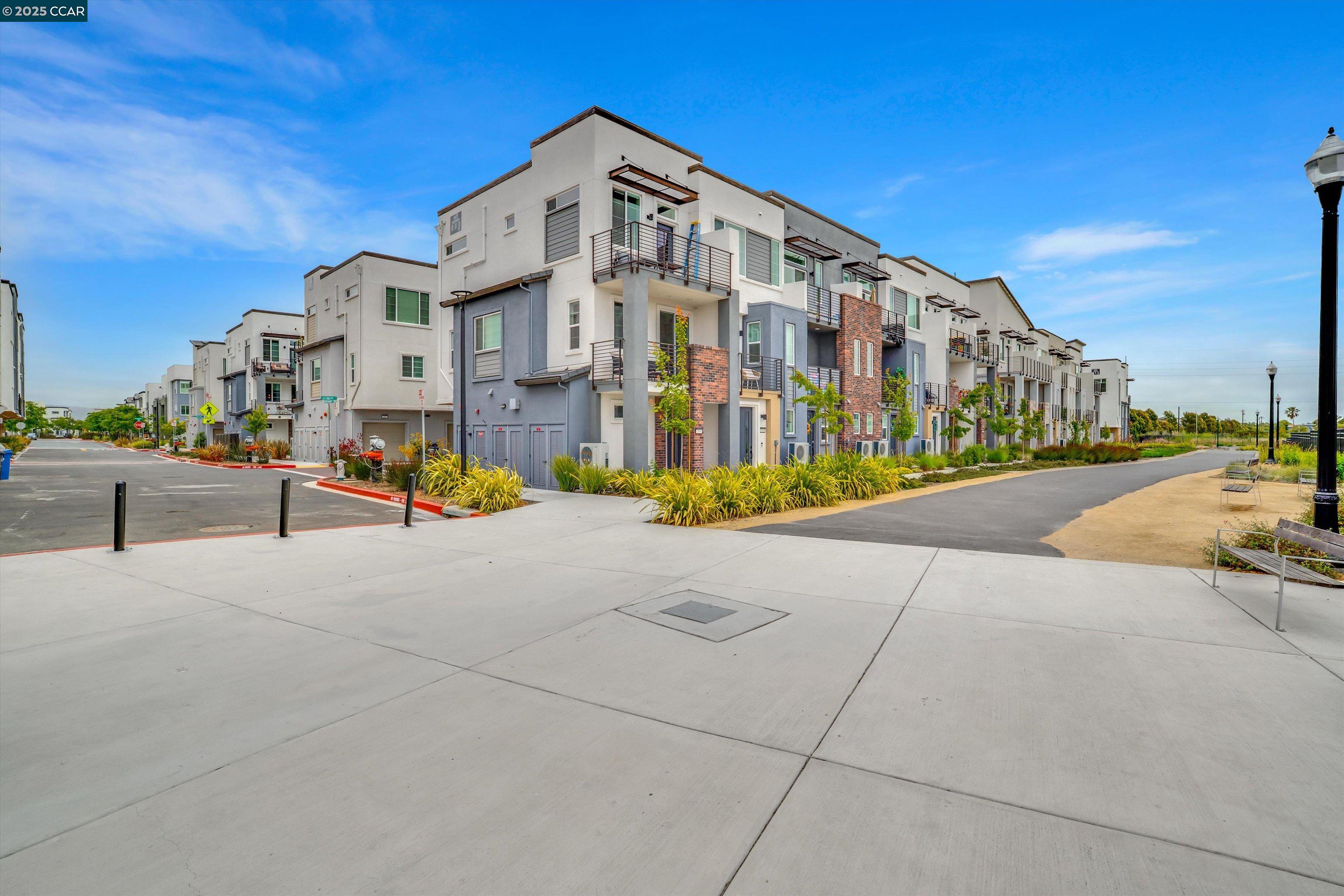 Photo #2: 41103804 Listing 
