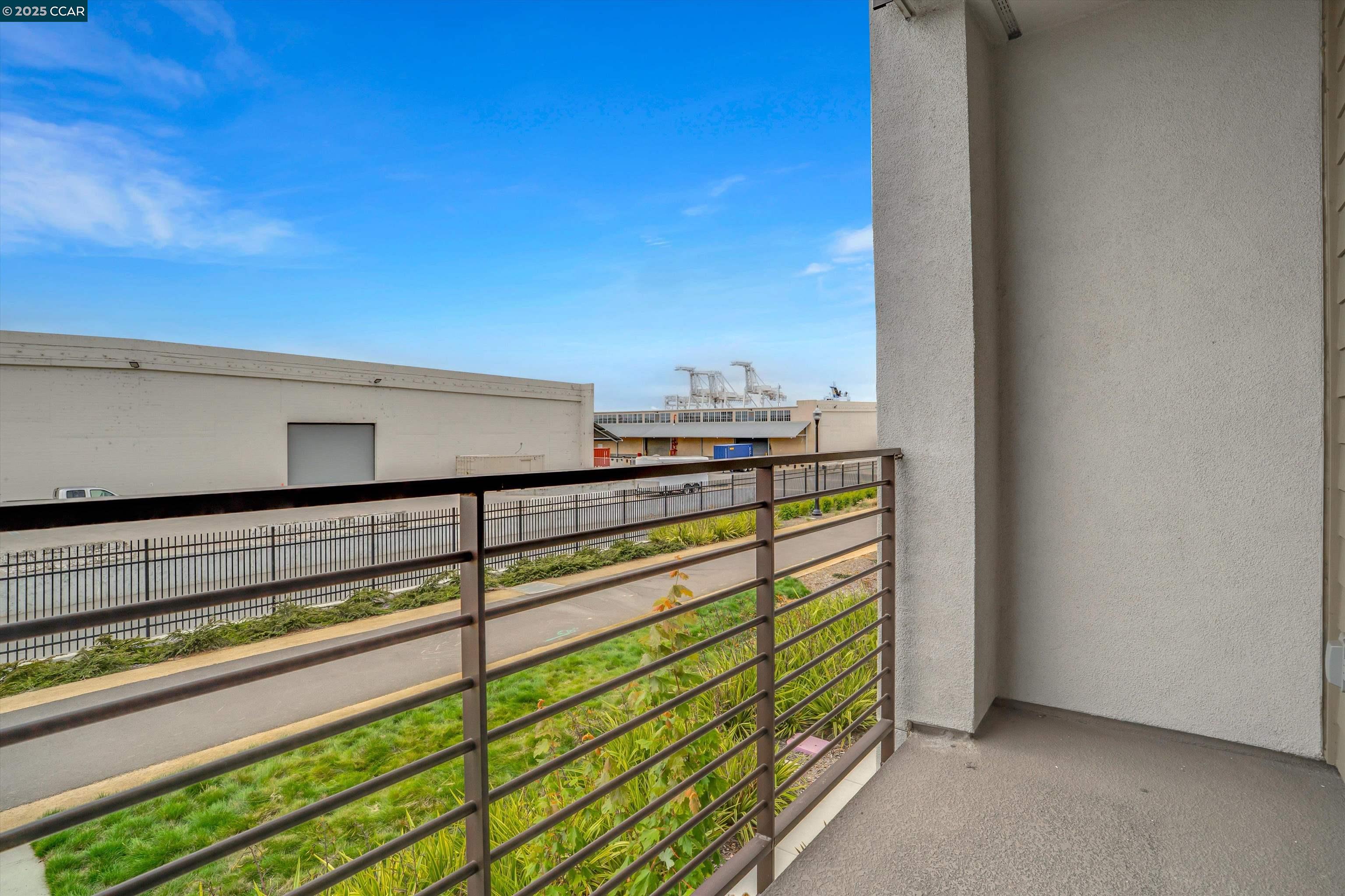 Photo #8: 41103804 Listing: Photo #8