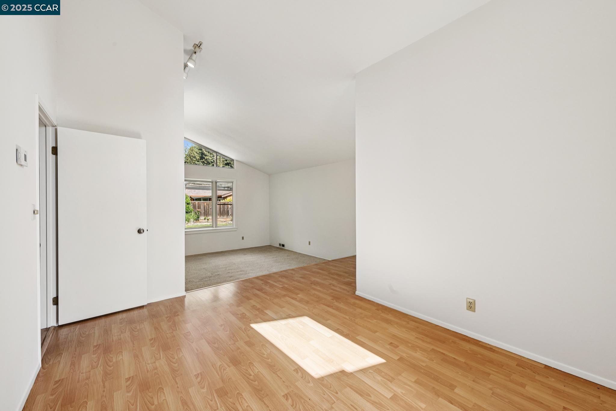 Detail Gallery Image 12 of 43 For 6722 Corte Segunda, Martinez,  CA 94553 - 4 Beds | 2 Baths
