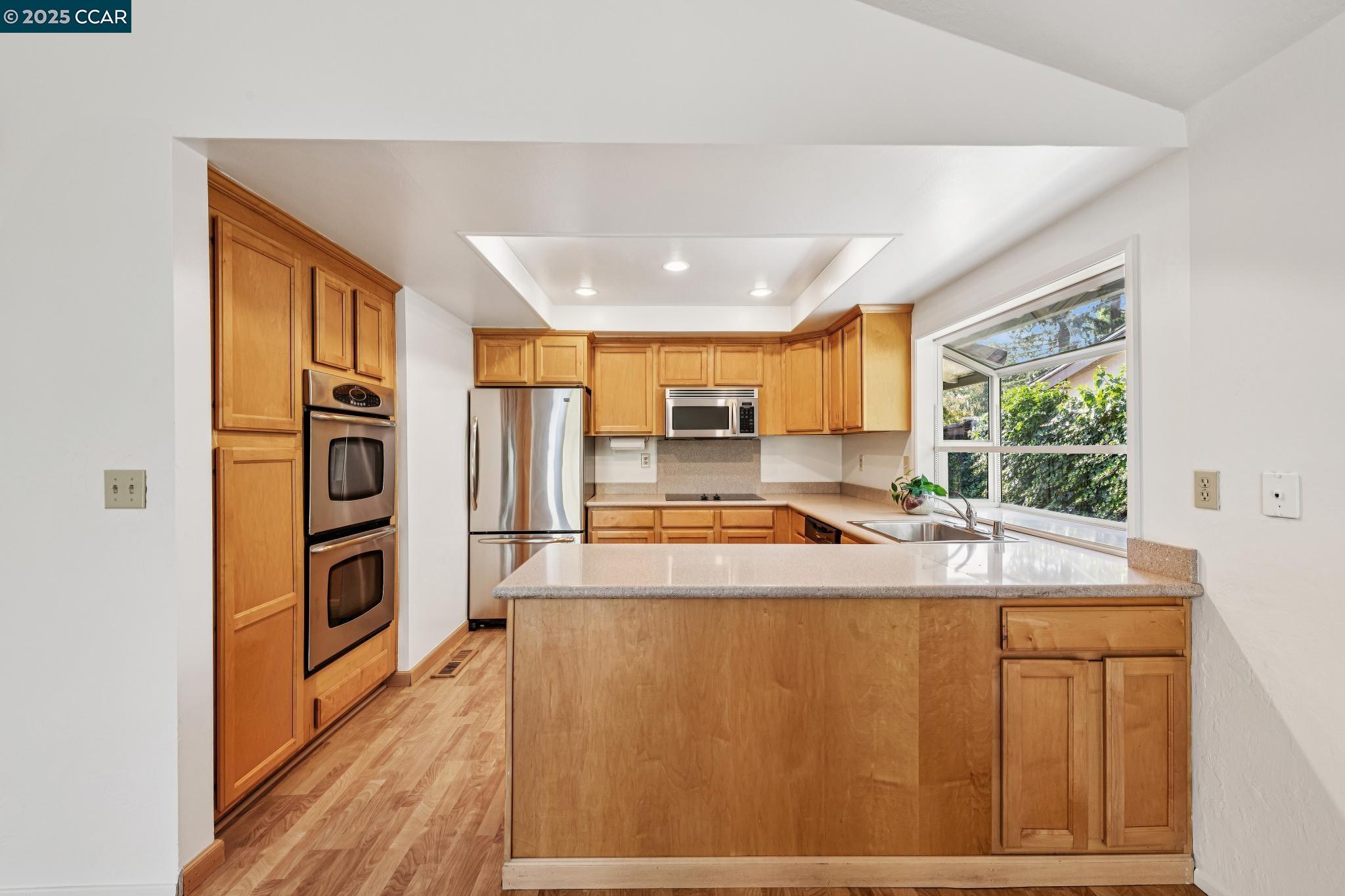 Detail Gallery Image 18 of 43 For 6722 Corte Segunda, Martinez,  CA 94553 - 4 Beds | 2 Baths