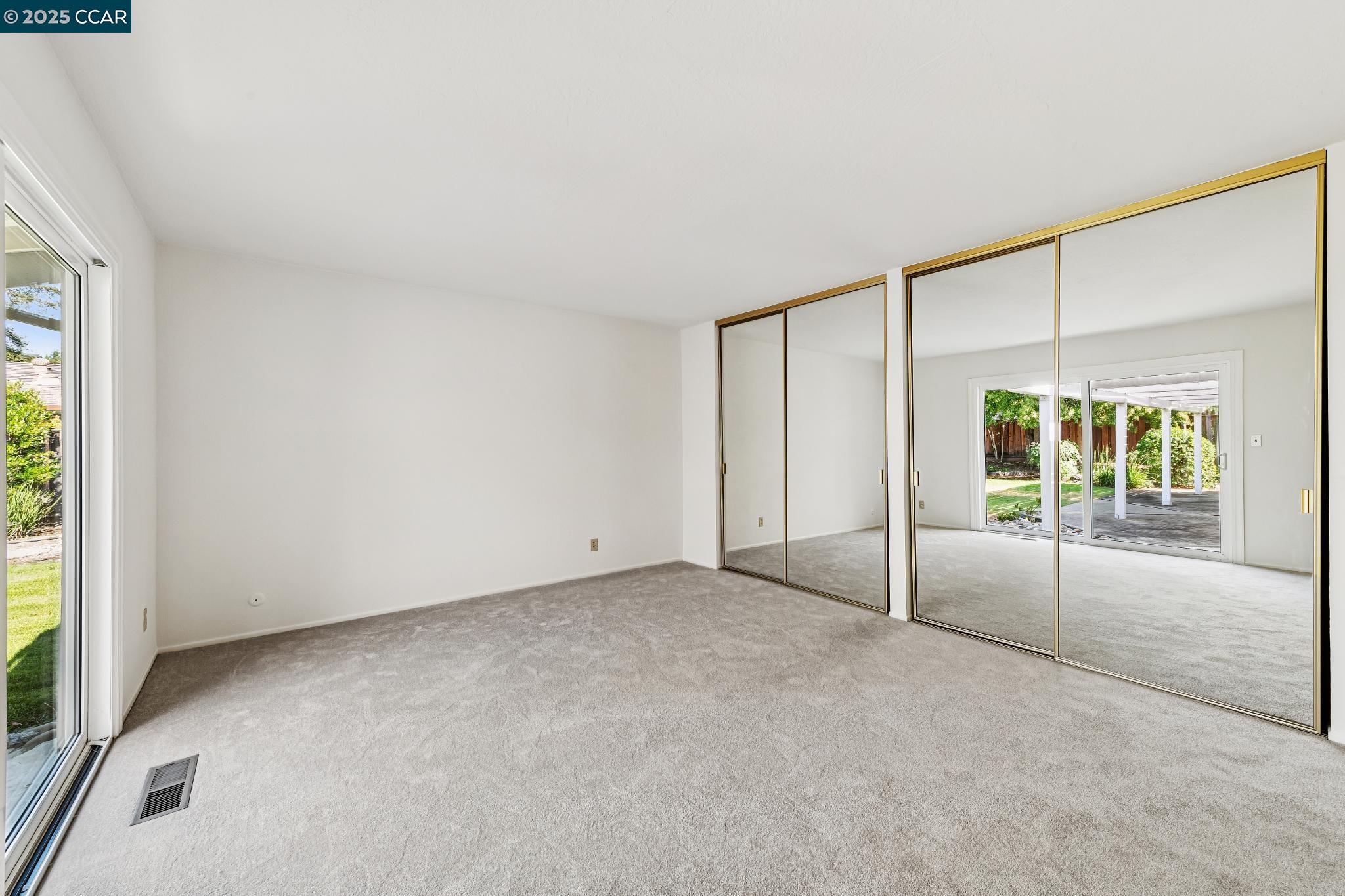 Detail Gallery Image 25 of 43 For 6722 Corte Segunda, Martinez,  CA 94553 - 4 Beds | 2 Baths