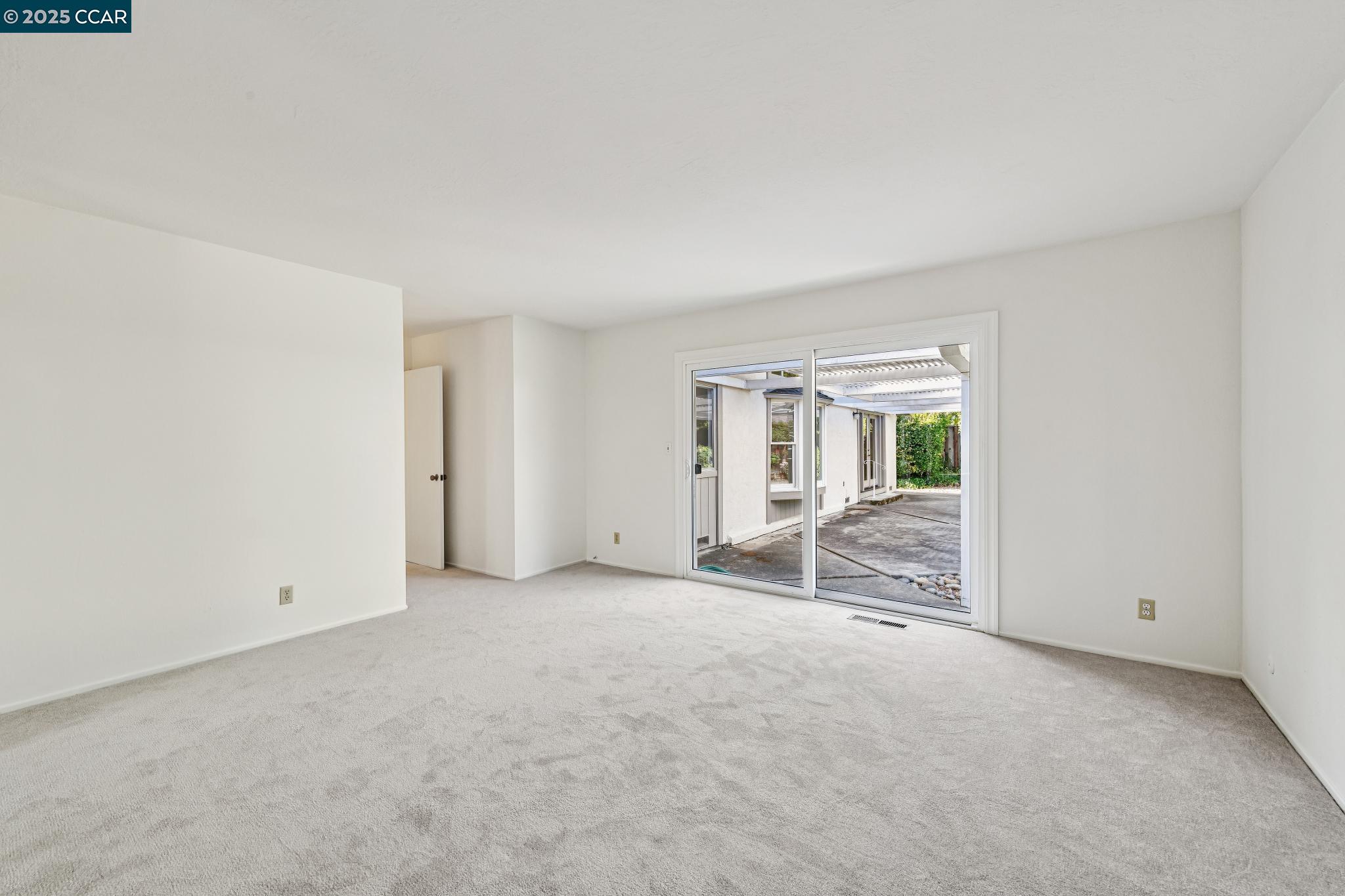 Detail Gallery Image 26 of 43 For 6722 Corte Segunda, Martinez,  CA 94553 - 4 Beds | 2 Baths
