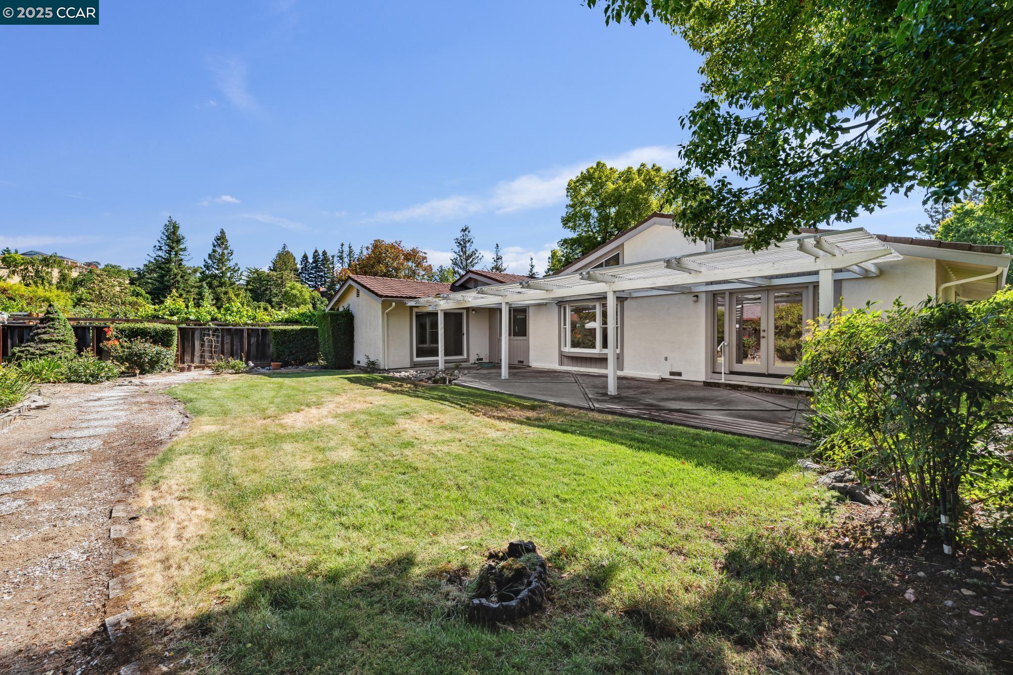 Detail Gallery Image 42 of 43 For 6722 Corte Segunda, Martinez,  CA 94553 - 4 Beds | 2 Baths
