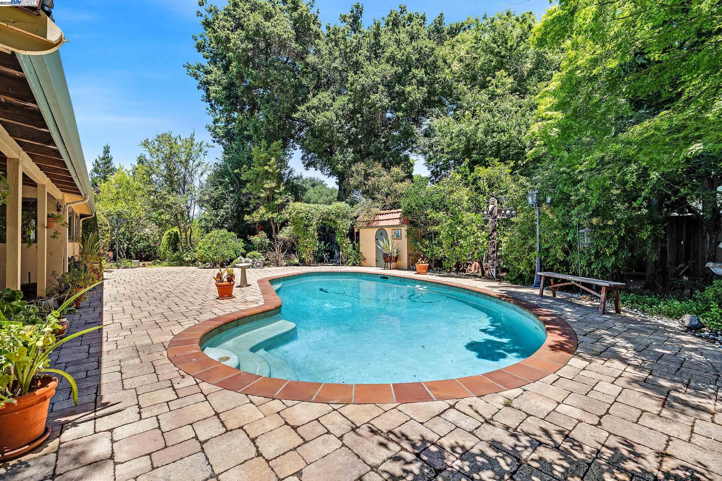 Detail Gallery Image 37 of 43 For 2849 Mi Elana Cir, Walnut Creek,  CA 94598 - 3 Beds | 2 Baths