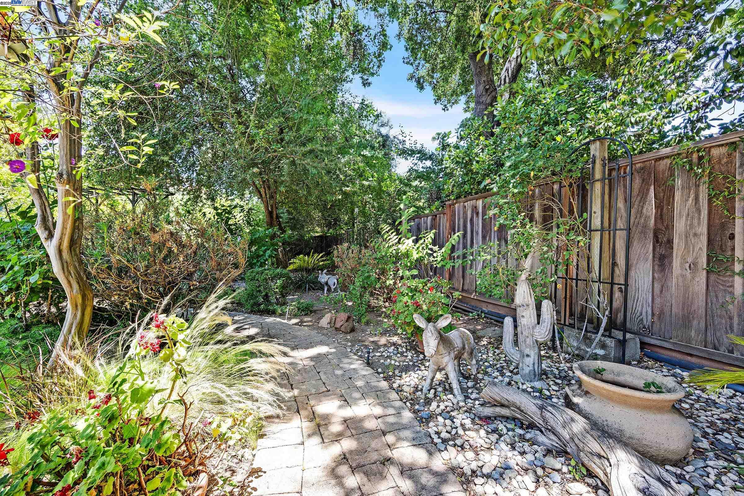 Detail Gallery Image 41 of 43 For 2849 Mi Elana Cir, Walnut Creek,  CA 94598 - 3 Beds | 2 Baths