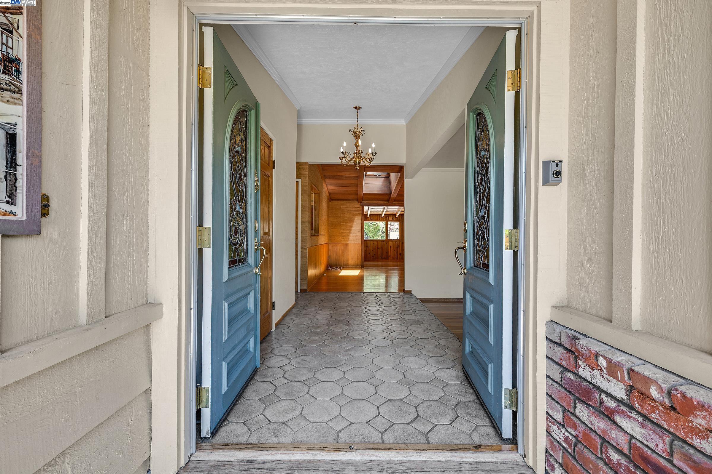 Detail Gallery Image 8 of 43 For 2849 Mi Elana Cir, Walnut Creek,  CA 94598 - 3 Beds | 2 Baths