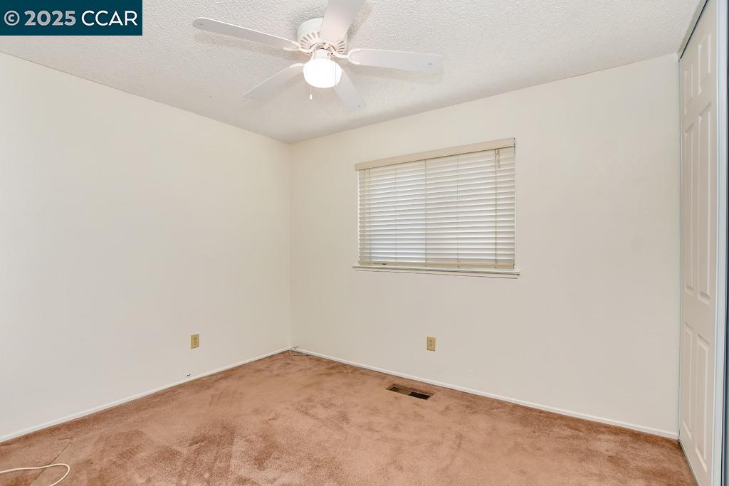 Detail Gallery Image 14 of 34 For 4911 Fuschia Way, Oakley,  CA 94561 - 3 Beds | 2 Baths