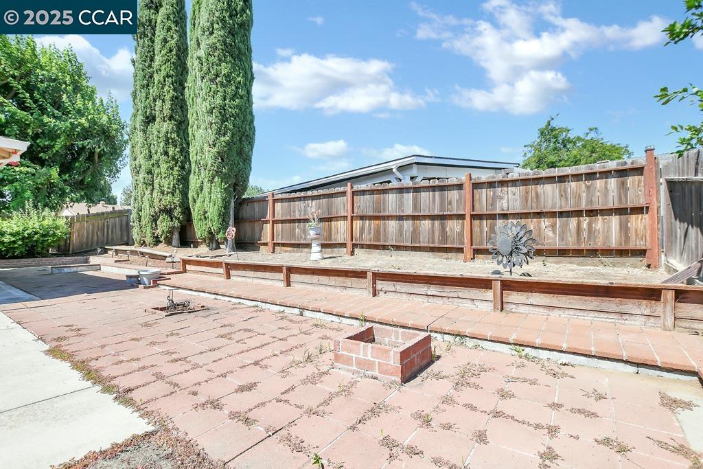 Detail Gallery Image 24 of 34 For 4911 Fuschia Way, Oakley,  CA 94561 - 3 Beds | 2 Baths