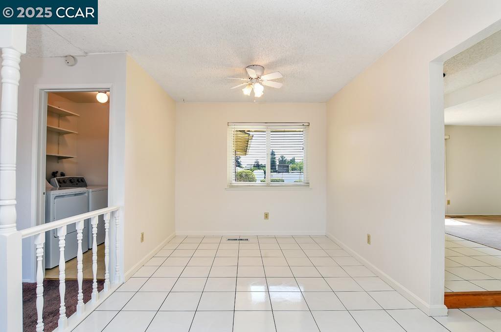 Detail Gallery Image 6 of 34 For 4911 Fuschia Way, Oakley,  CA 94561 - 3 Beds | 2 Baths