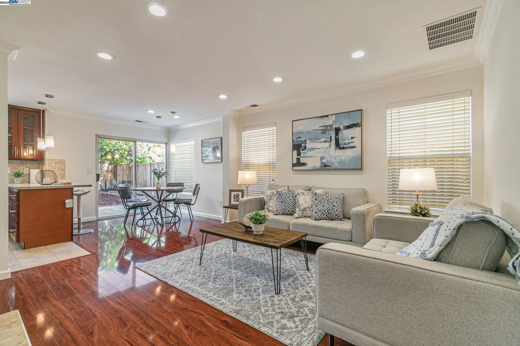 Detail Gallery Image 11 of 42 For 457 Calistoga Cir, Fremont,  CA 94536 - 3 Beds | 2/1 Baths