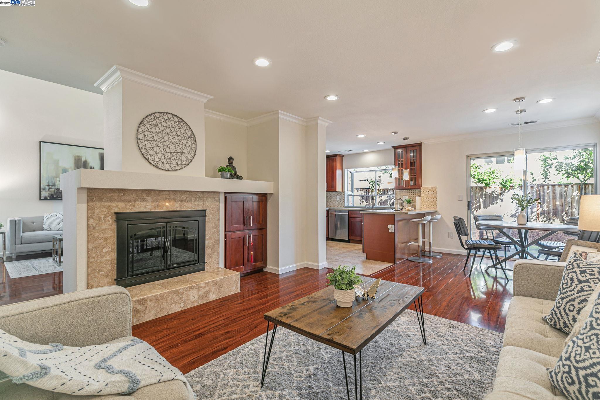 Detail Gallery Image 12 of 42 For 457 Calistoga Cir, Fremont,  CA 94536 - 3 Beds | 2/1 Baths