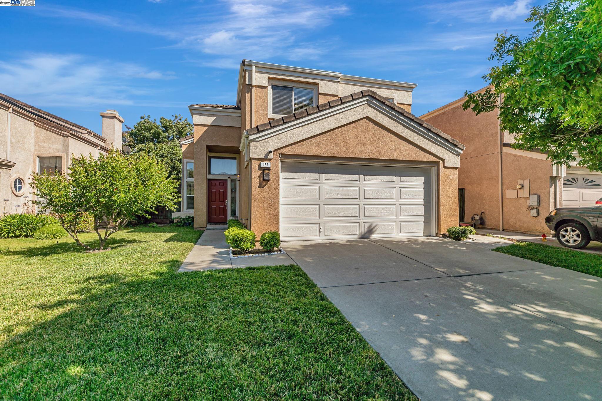 Detail Gallery Image 3 of 42 For 457 Calistoga Cir, Fremont,  CA 94536 - 3 Beds | 2/1 Baths