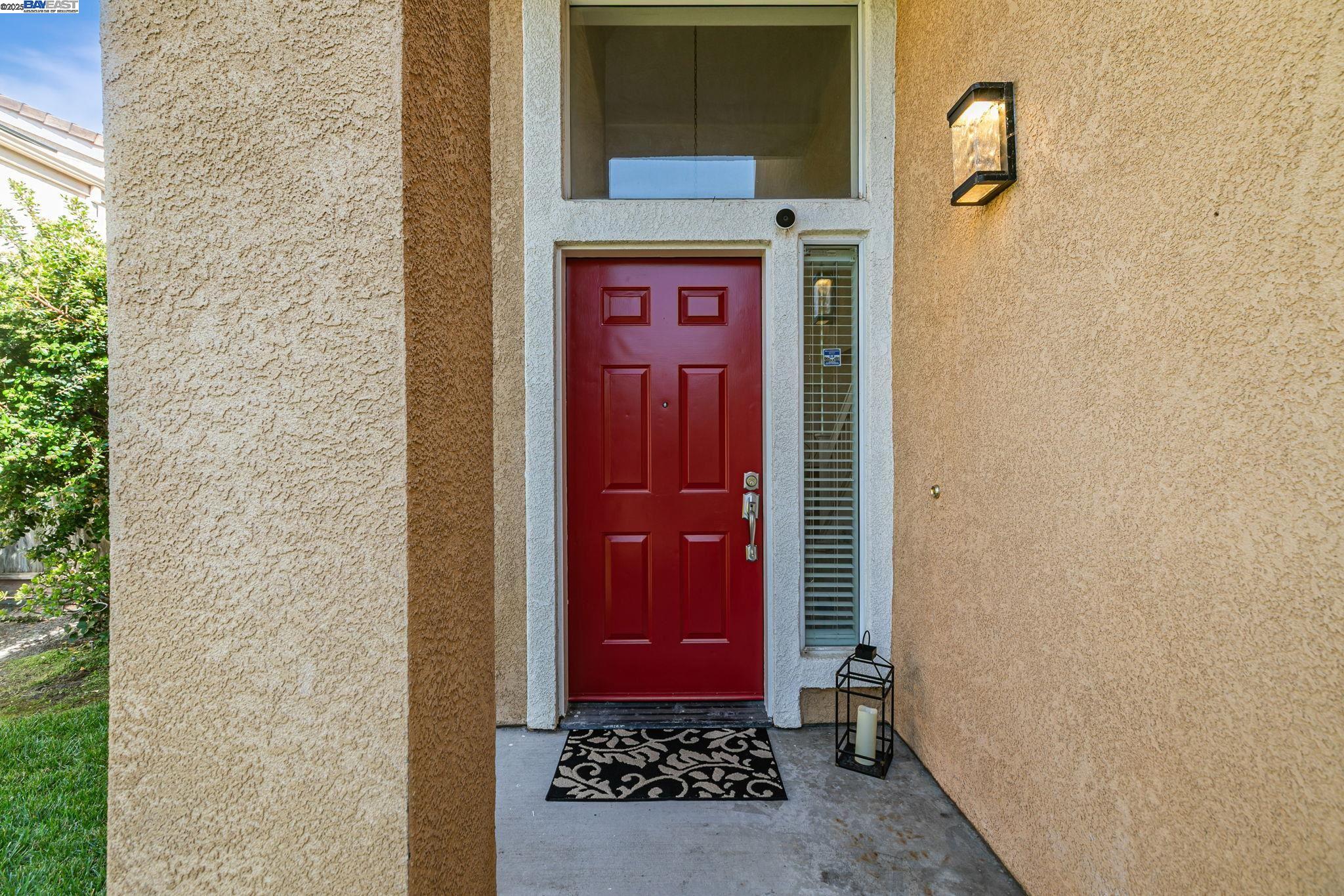 Detail Gallery Image 4 of 42 For 457 Calistoga Cir, Fremont,  CA 94536 - 3 Beds | 2/1 Baths