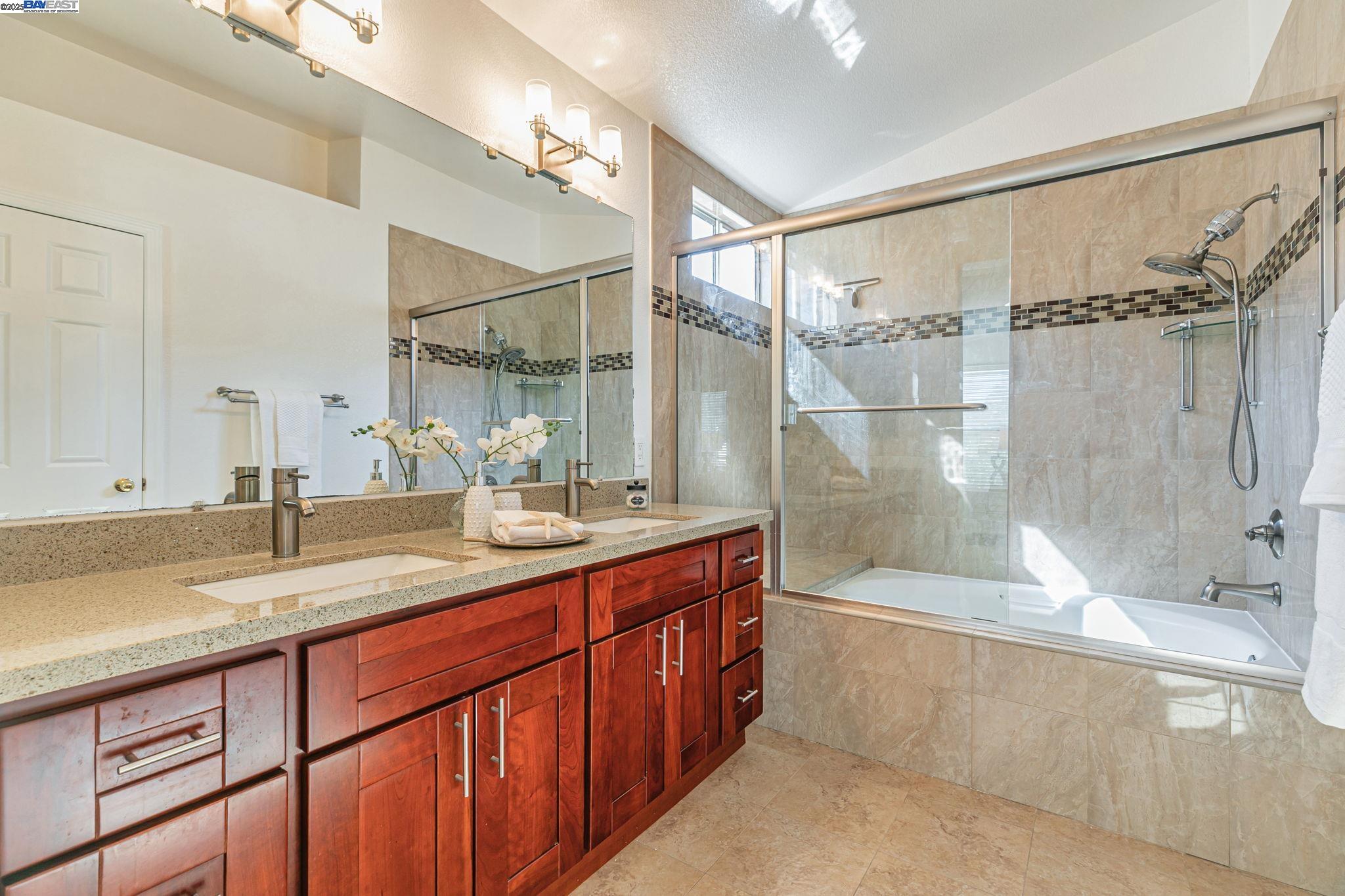 Detail Gallery Image 34 of 42 For 457 Calistoga Cir, Fremont,  CA 94536 - 3 Beds | 2/1 Baths